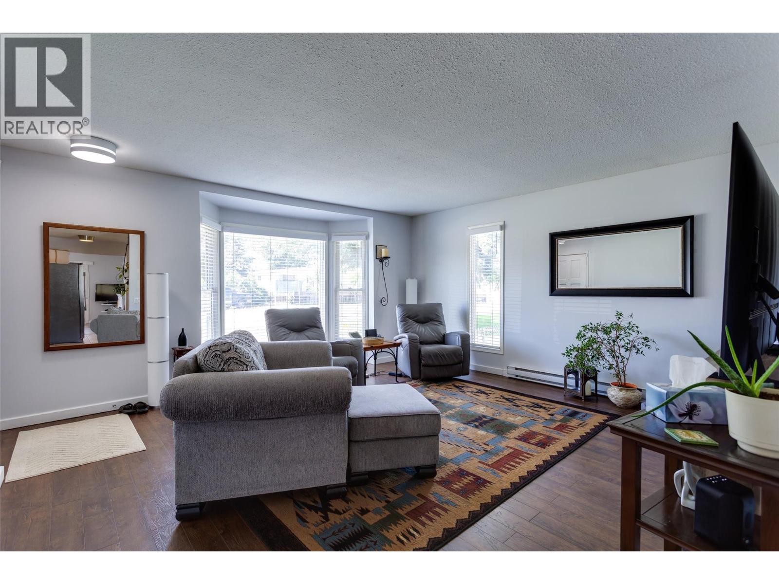  1490 Cornwall Road, Kelowna