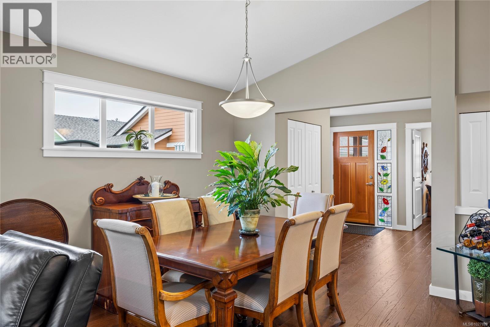 425 Day Pl, Parksville