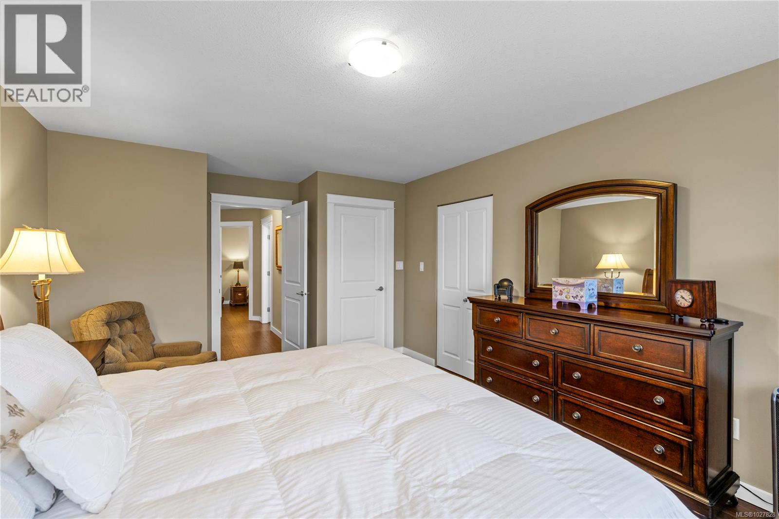 425 Day Pl, Parksville