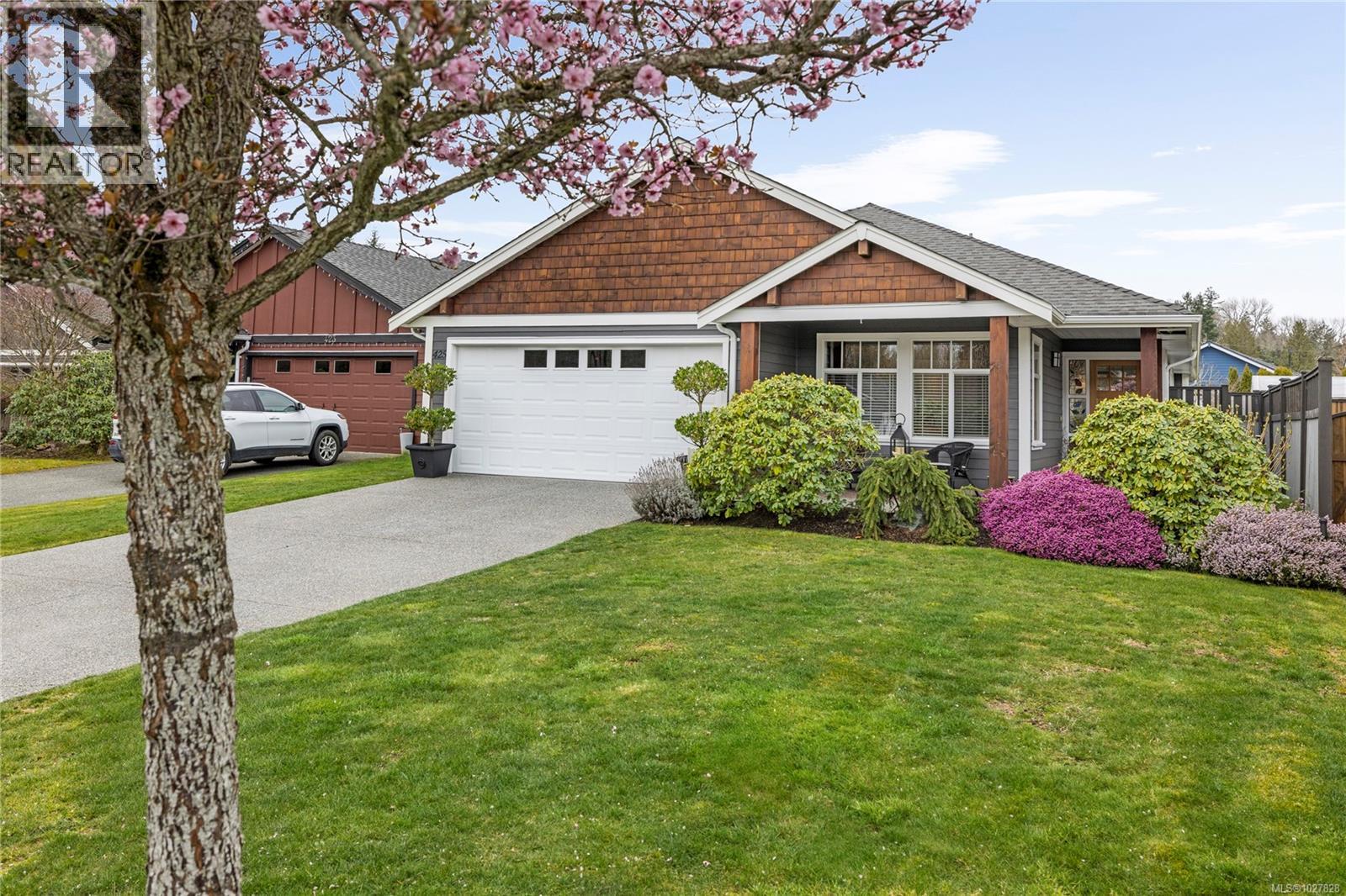 425 Day Pl, Parksville