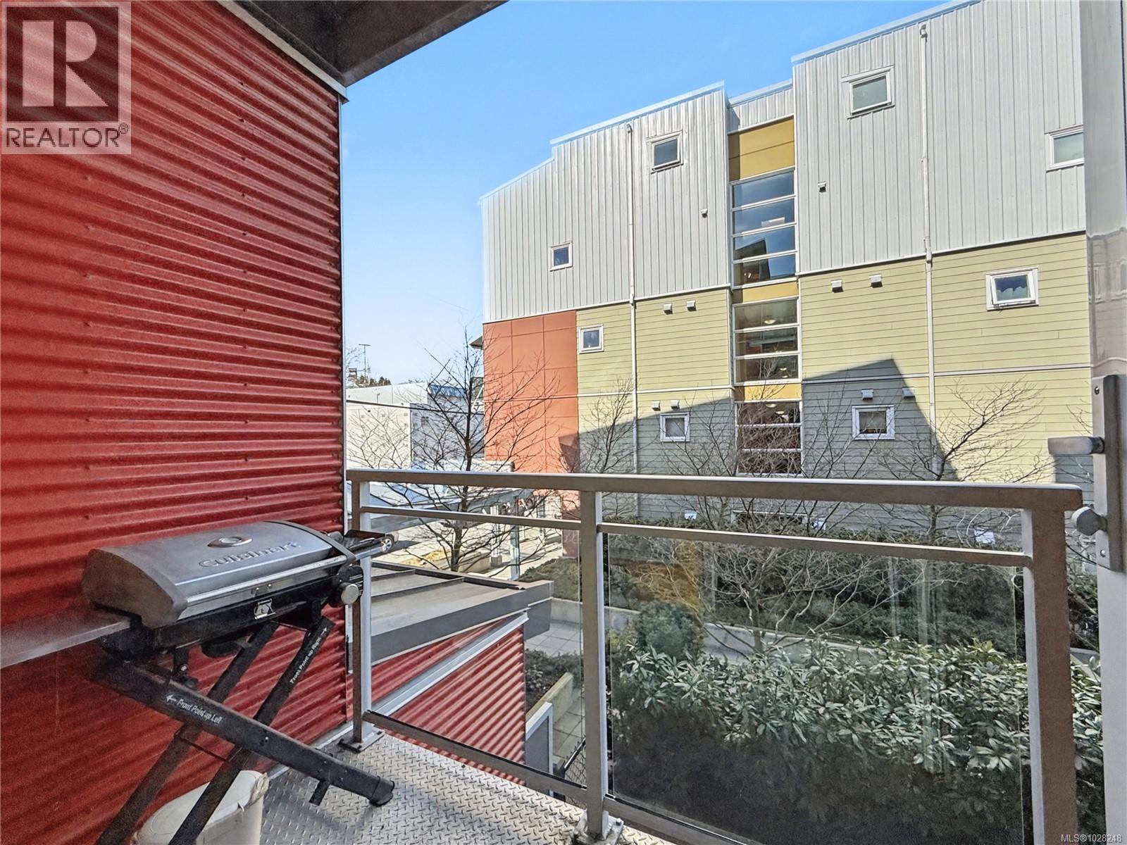 #201 785 TYEE RD - 12