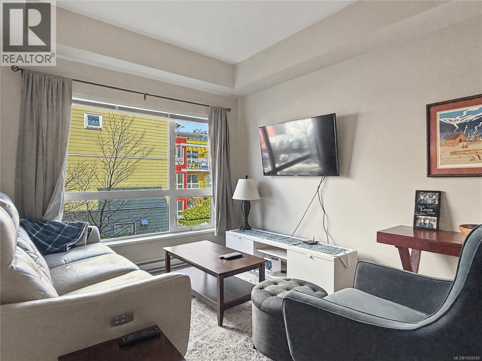 #201 785 TYEE RD - 5