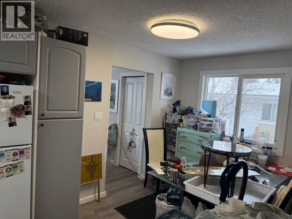 6320 Hewson Avenue, Red Deer