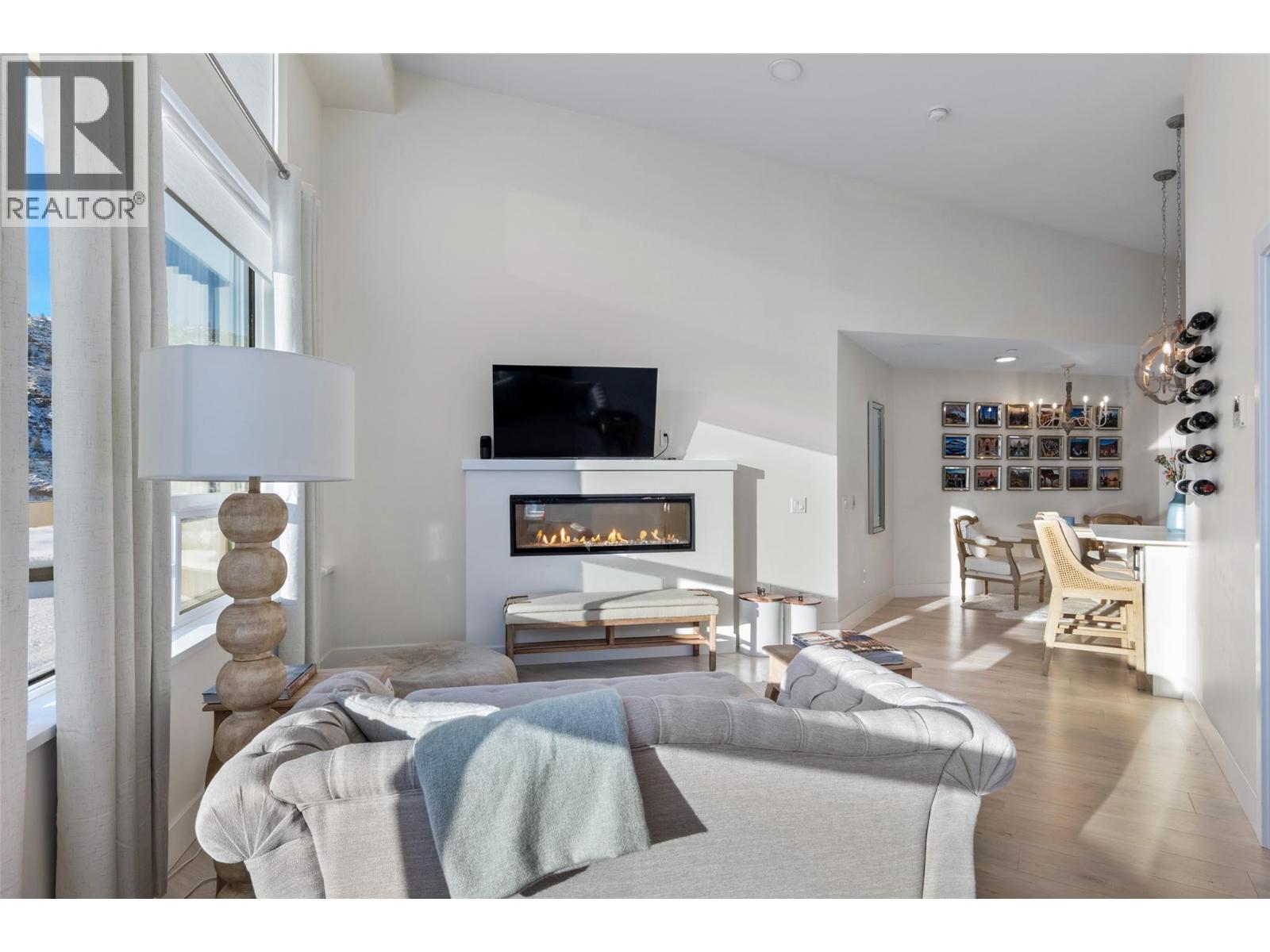 #401 651 DUNES DRIVE - 7