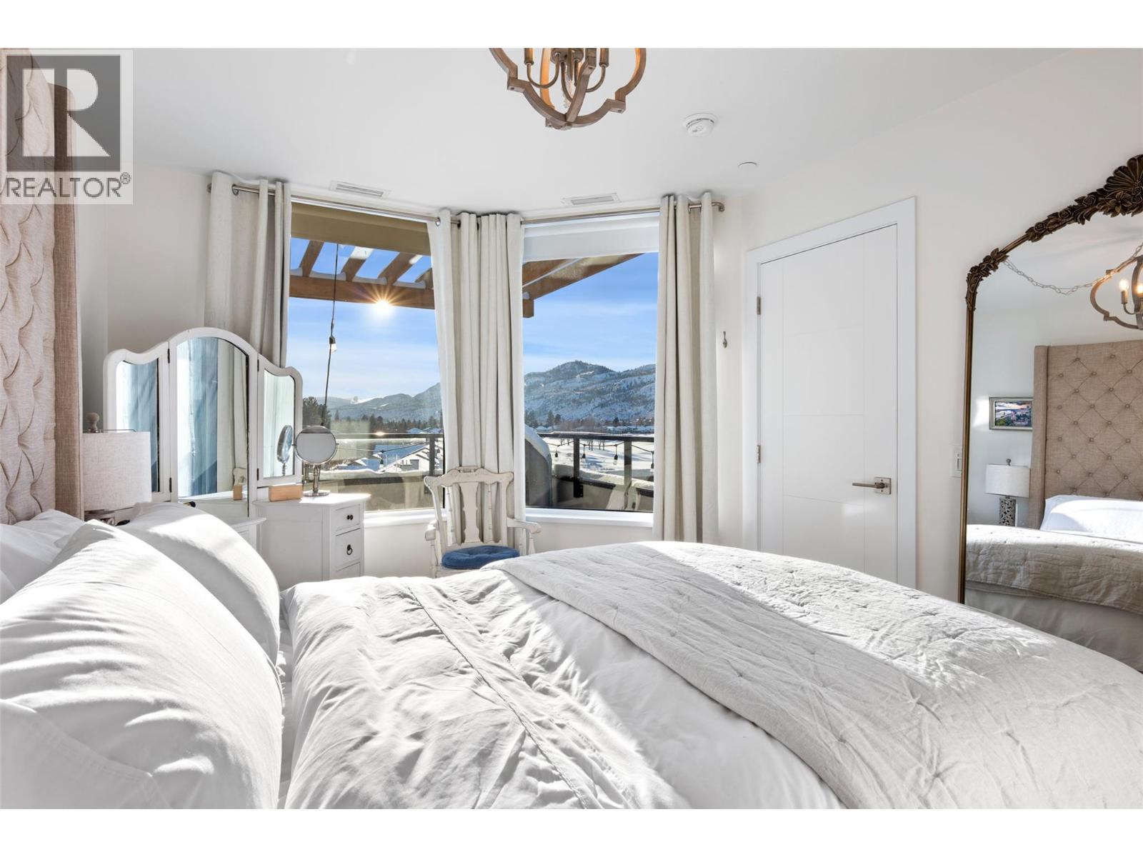 #401 651 DUNES DRIVE - 9