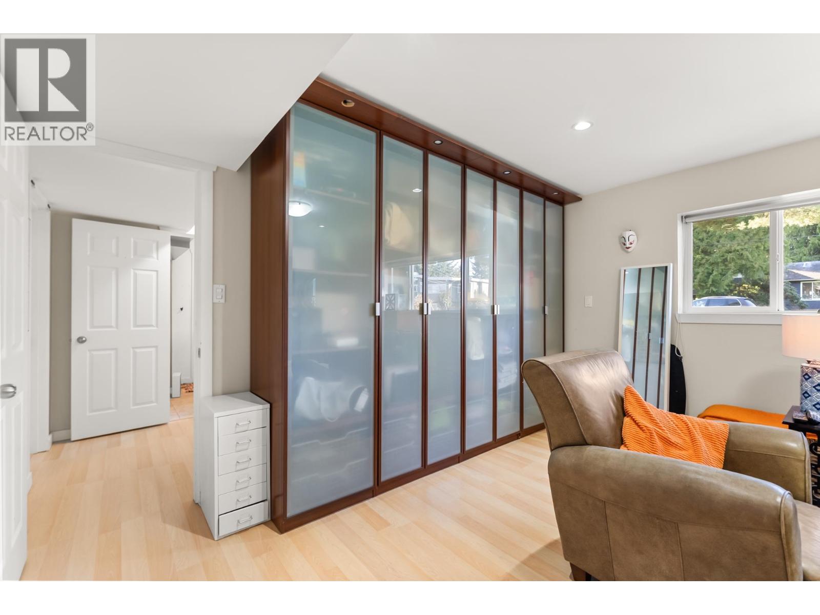 1664 58 Street, Delta