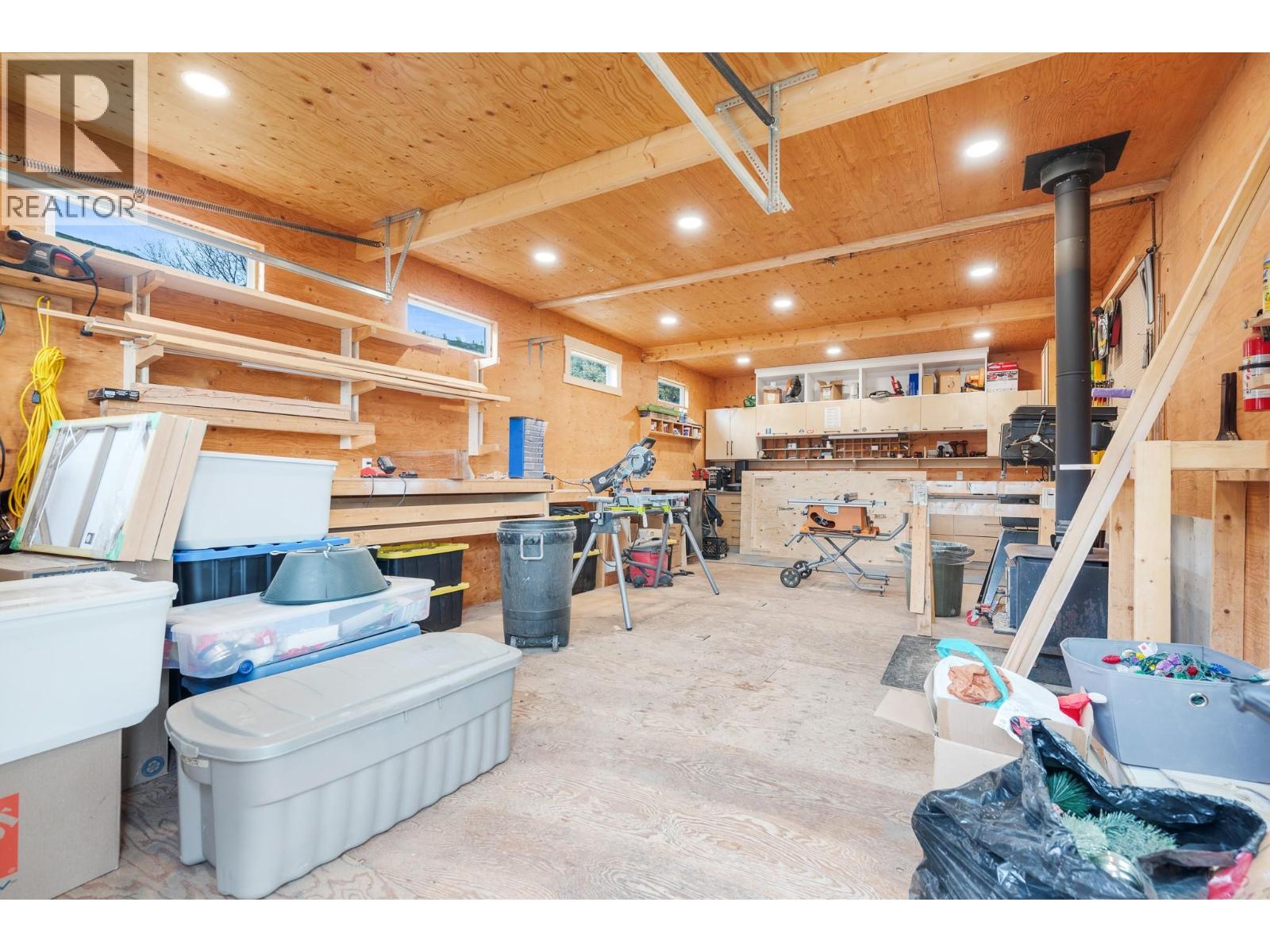 6689 Southwind Road, Vernon