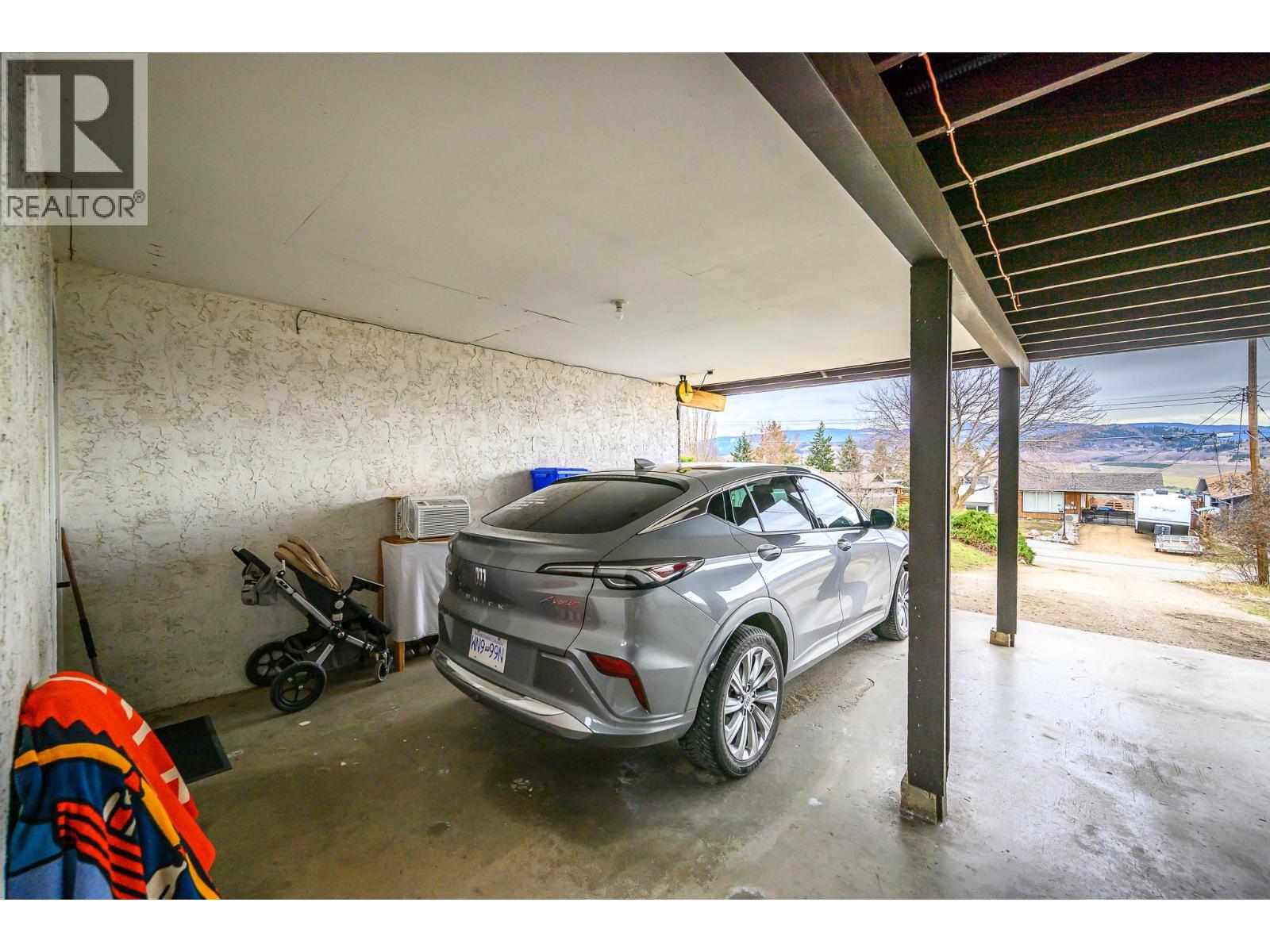 6689 Southwind Road, Vernon