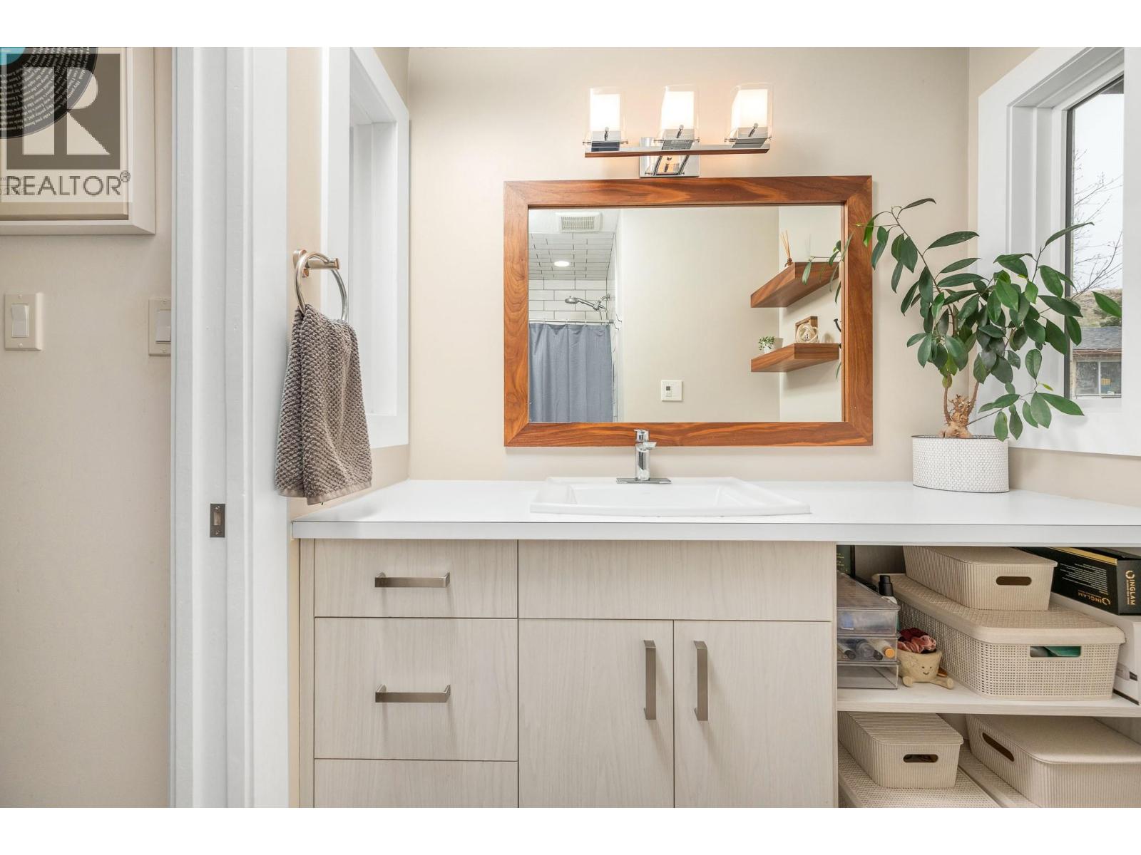 6689 Southwind Road, Vernon