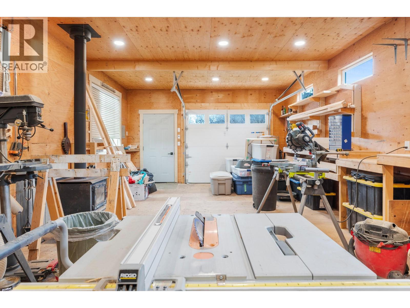 6689 Southwind Road, Vernon