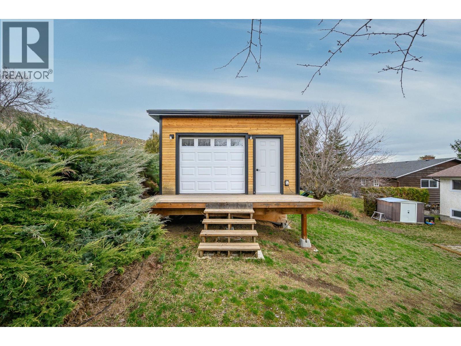 6689 Southwind Road, Vernon