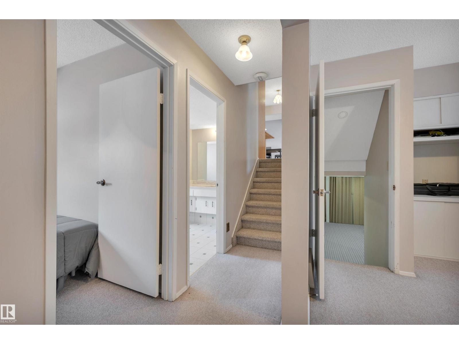 39 WOODSTOCK DR, Sherwood Park