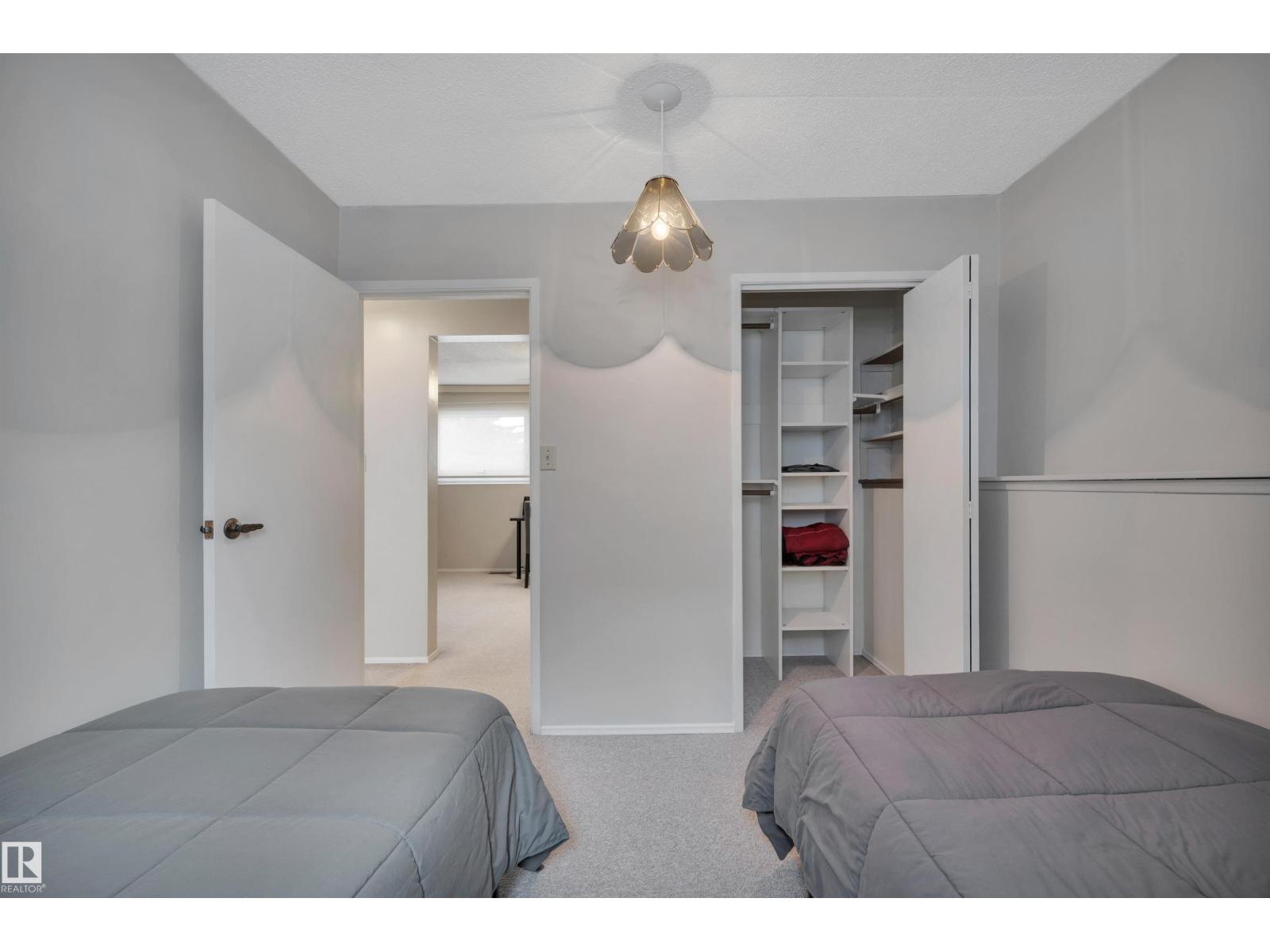 39 WOODSTOCK DR, Sherwood Park