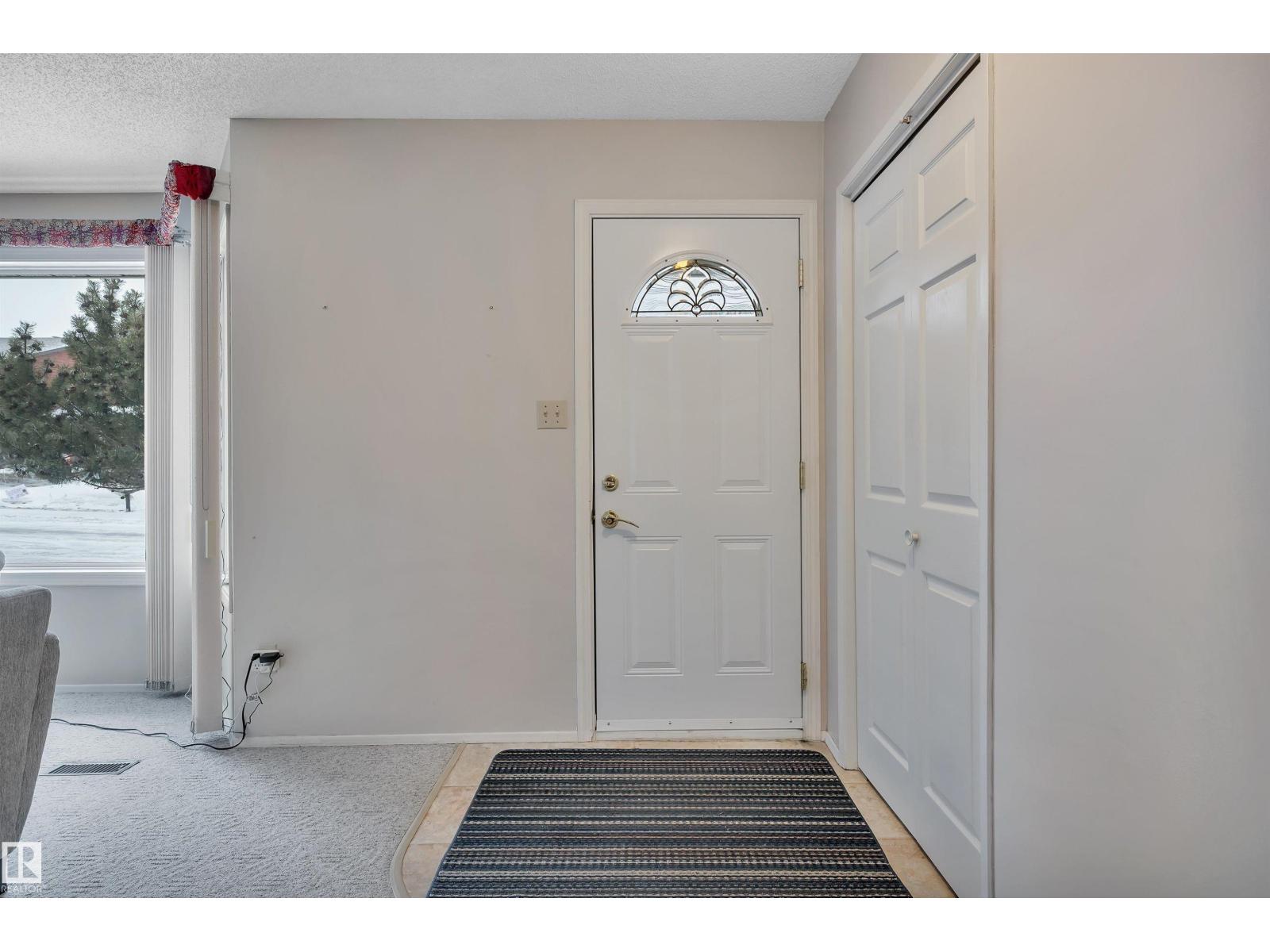 39 WOODSTOCK DR, Sherwood Park