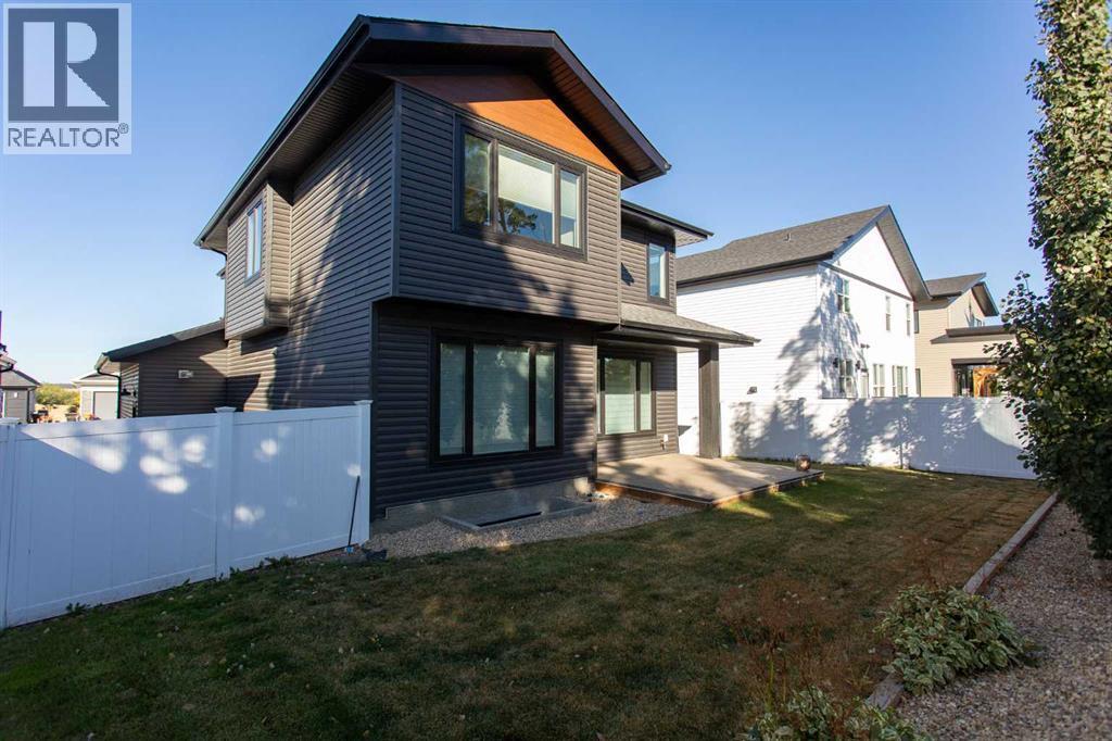 18 Cameron Court, Lacombe