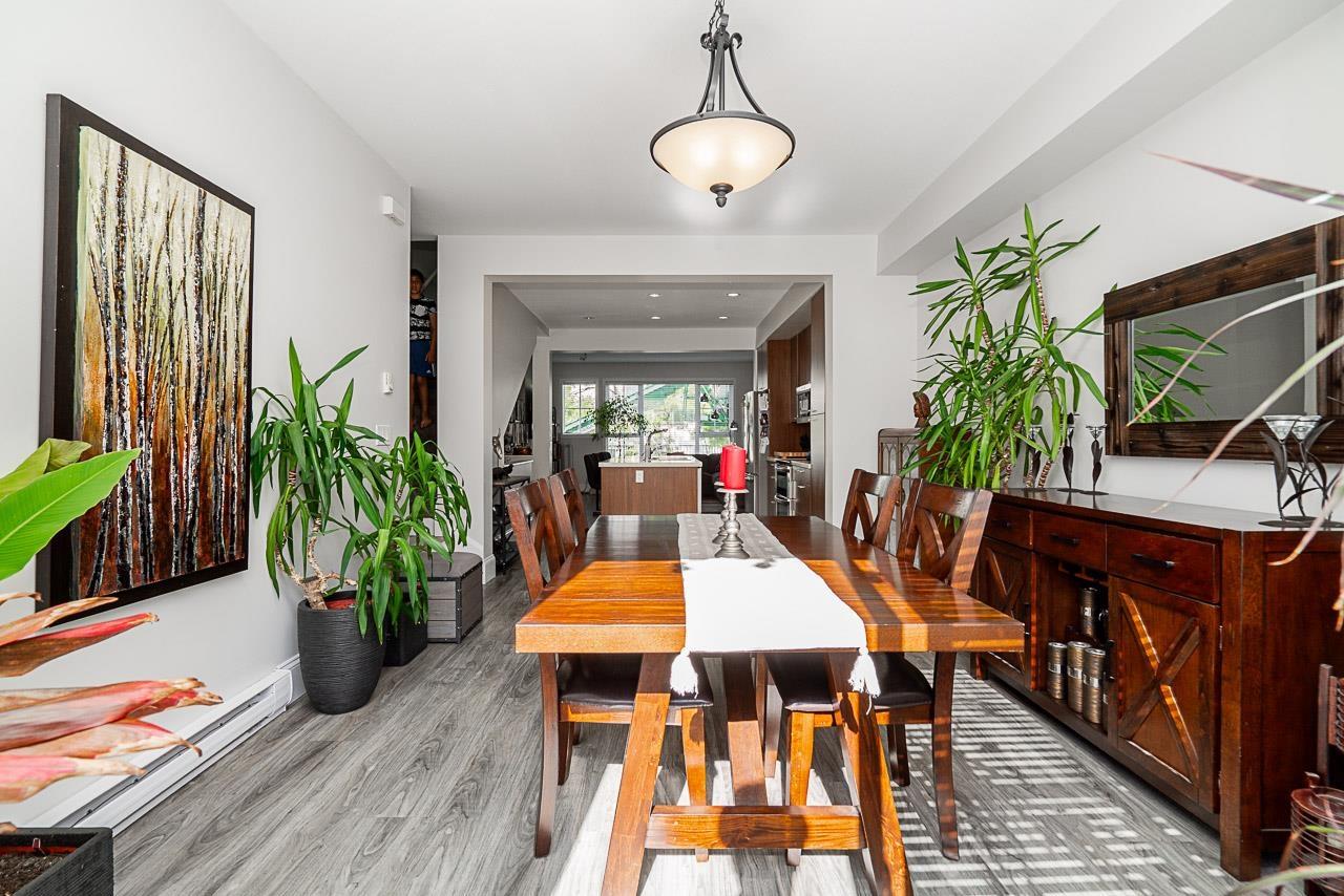 2 2450 161A STREET, Surrey