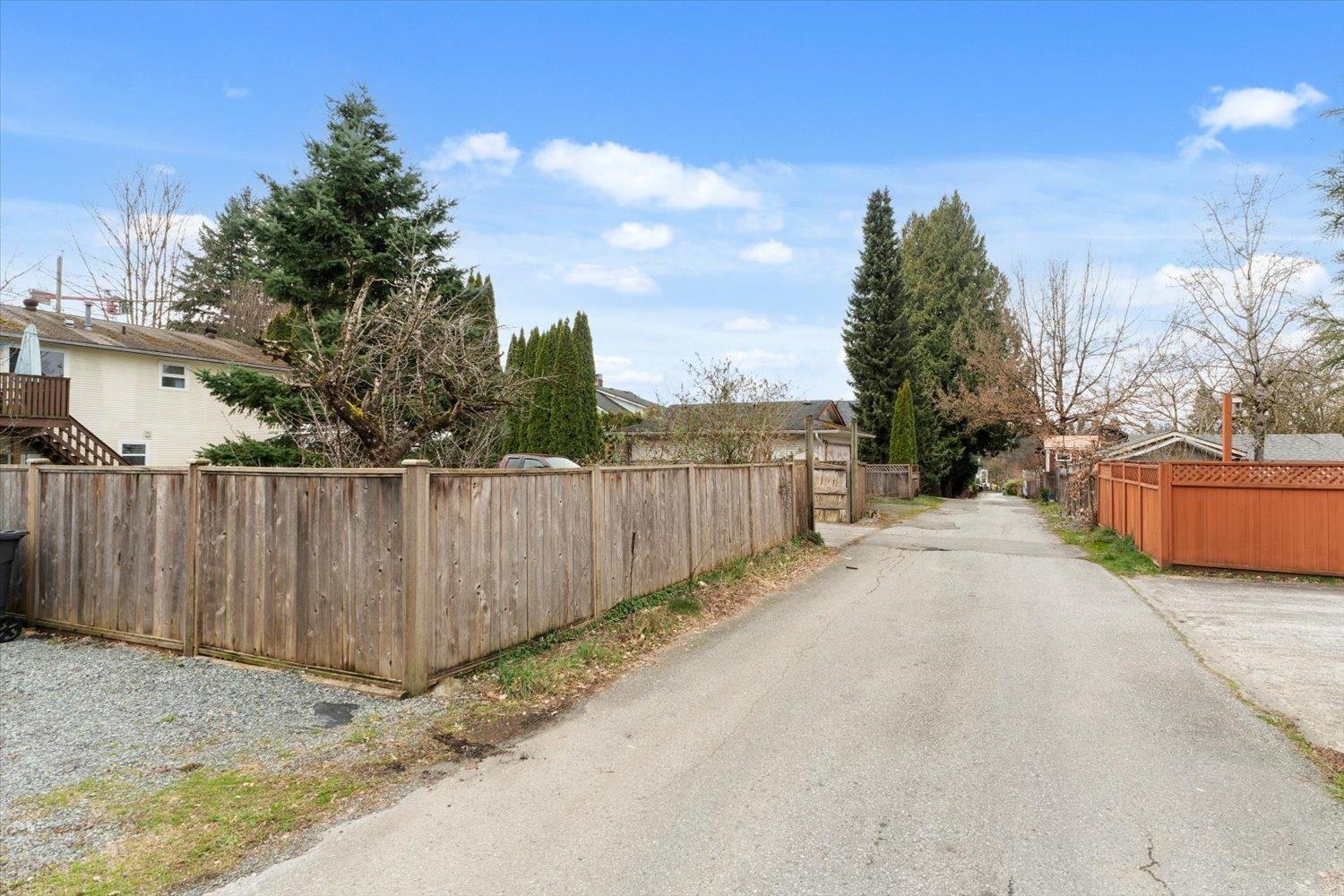 33943 PINE STREET, Abbotsford