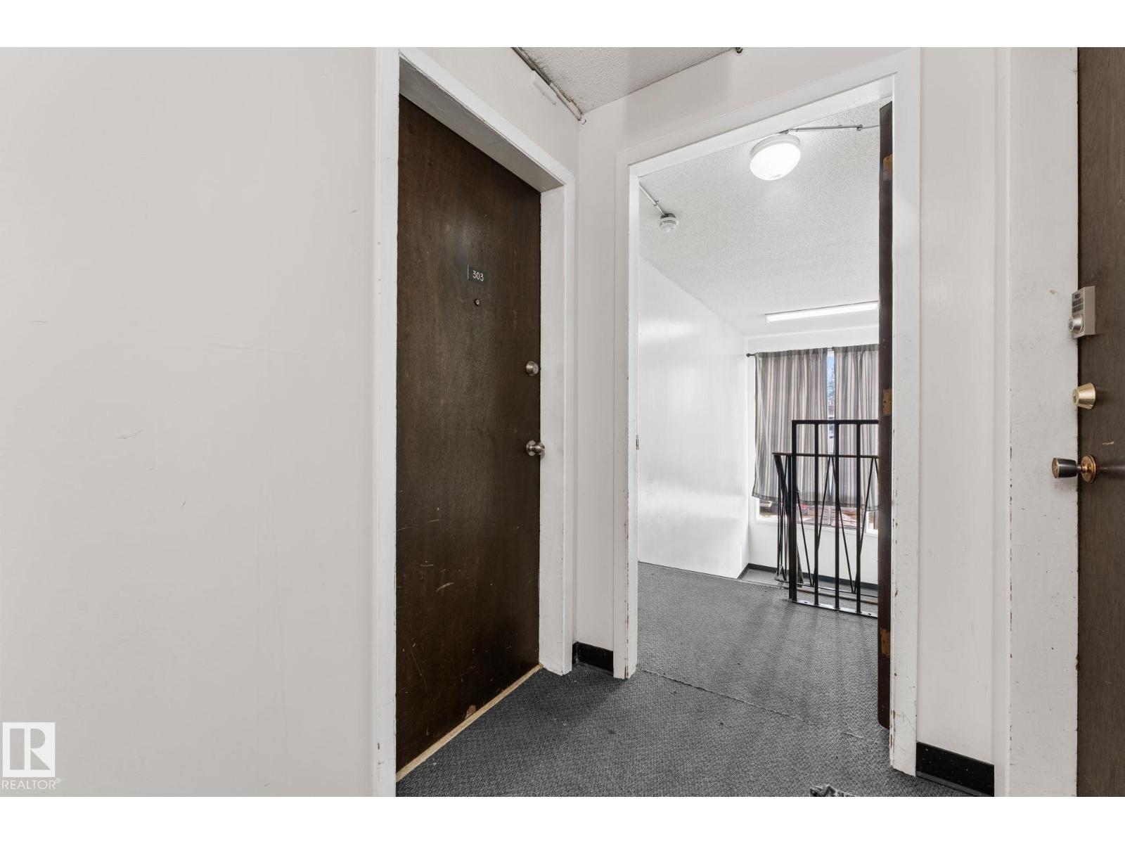 #303 11907 81 ST NW, Edmonton