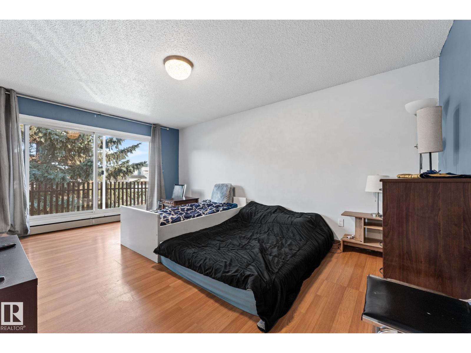 #303 11907 81 ST NW, Edmonton