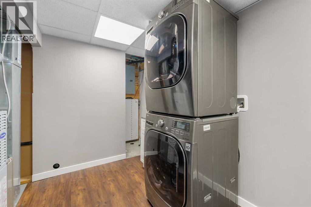 Single Family House Bungalow for Sale in   Avenue NW Bowness Calgary 