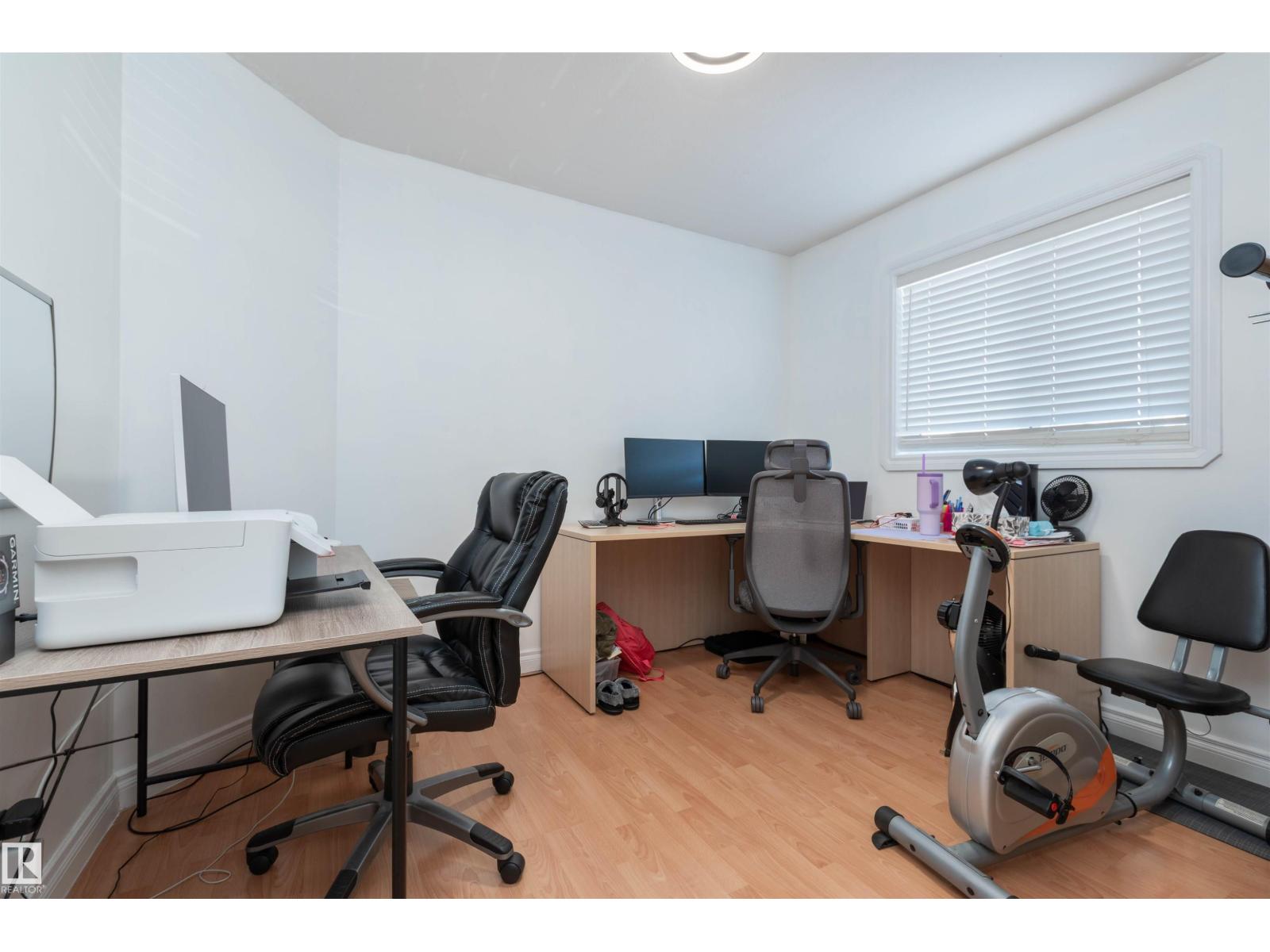 16297 52 ST NW, Edmonton