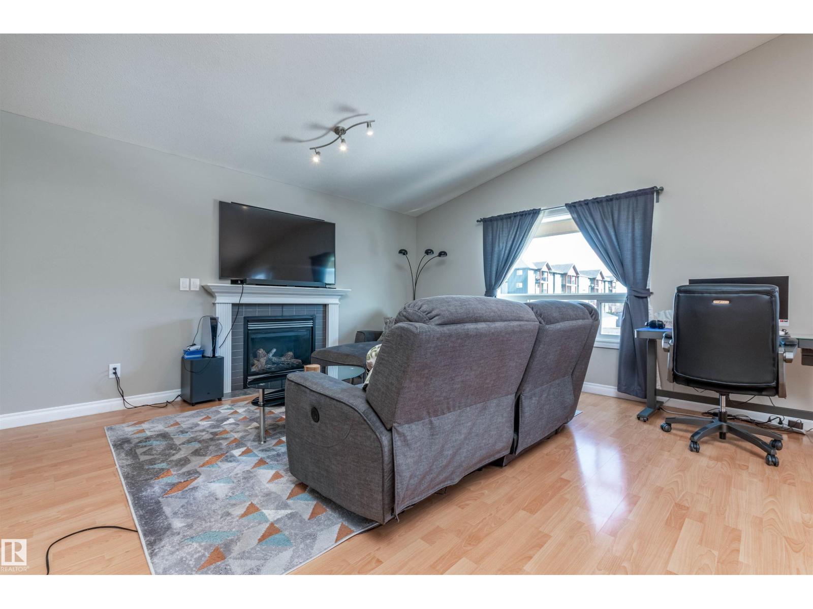 16297 52 ST NW, Edmonton