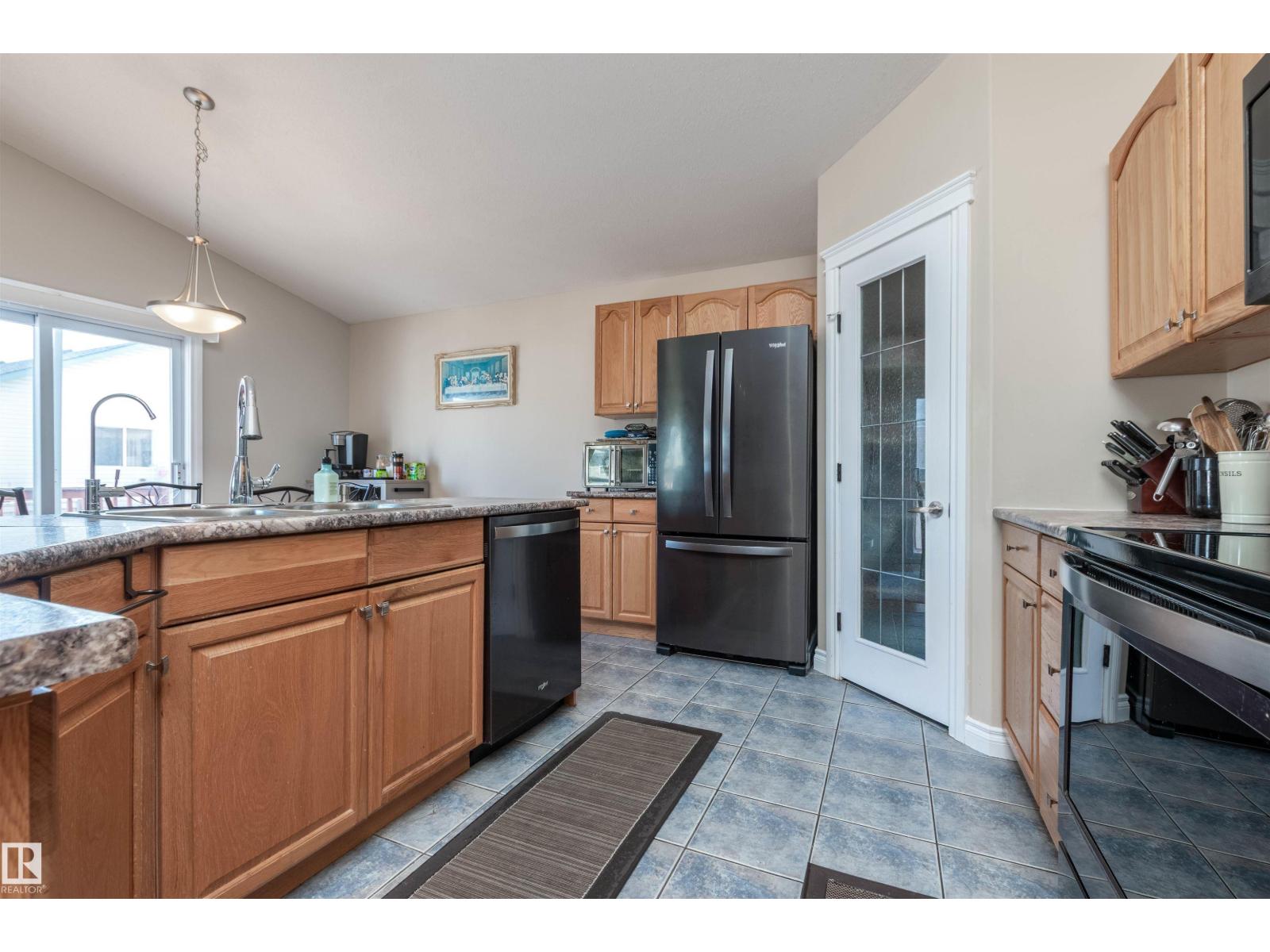 16297 52 ST NW, Edmonton