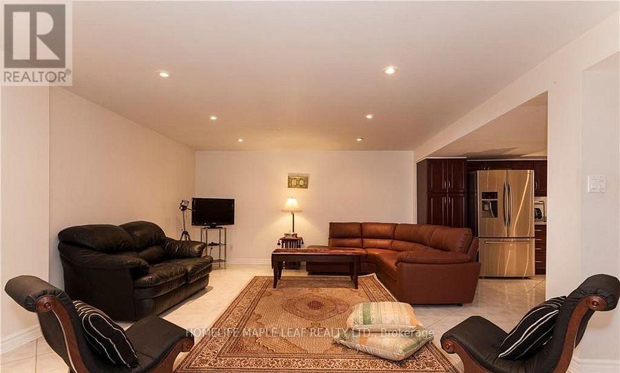 694 GYPSY FLY CRESCENT - 11
