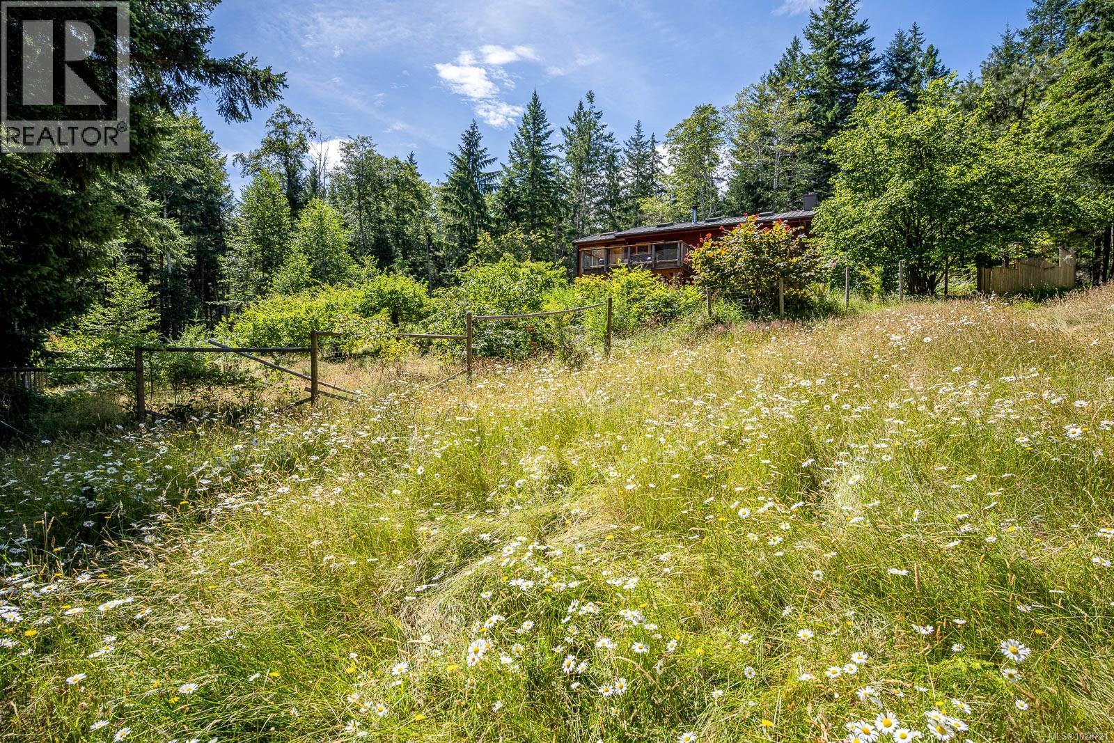 9900 Greenhill Rd, Denman Island