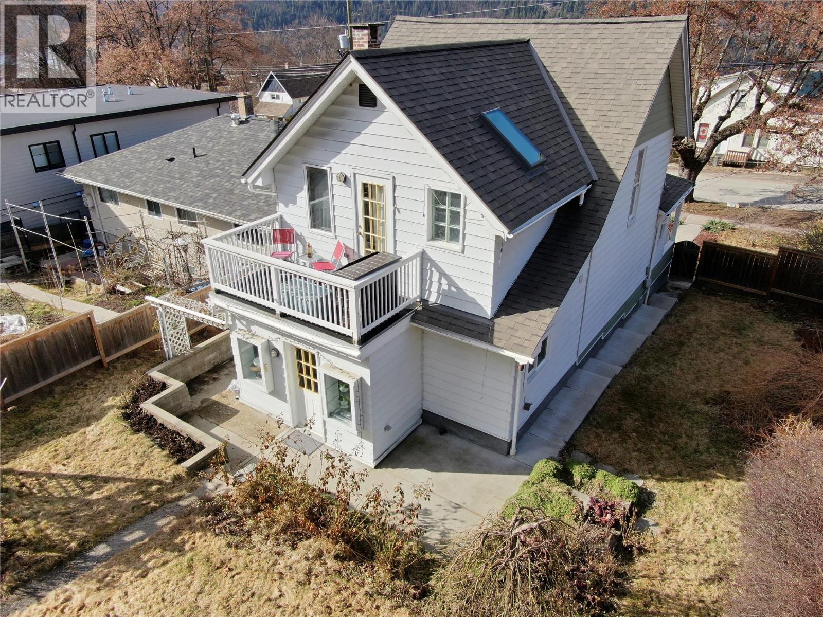 824 Carbonate Street, Nelson