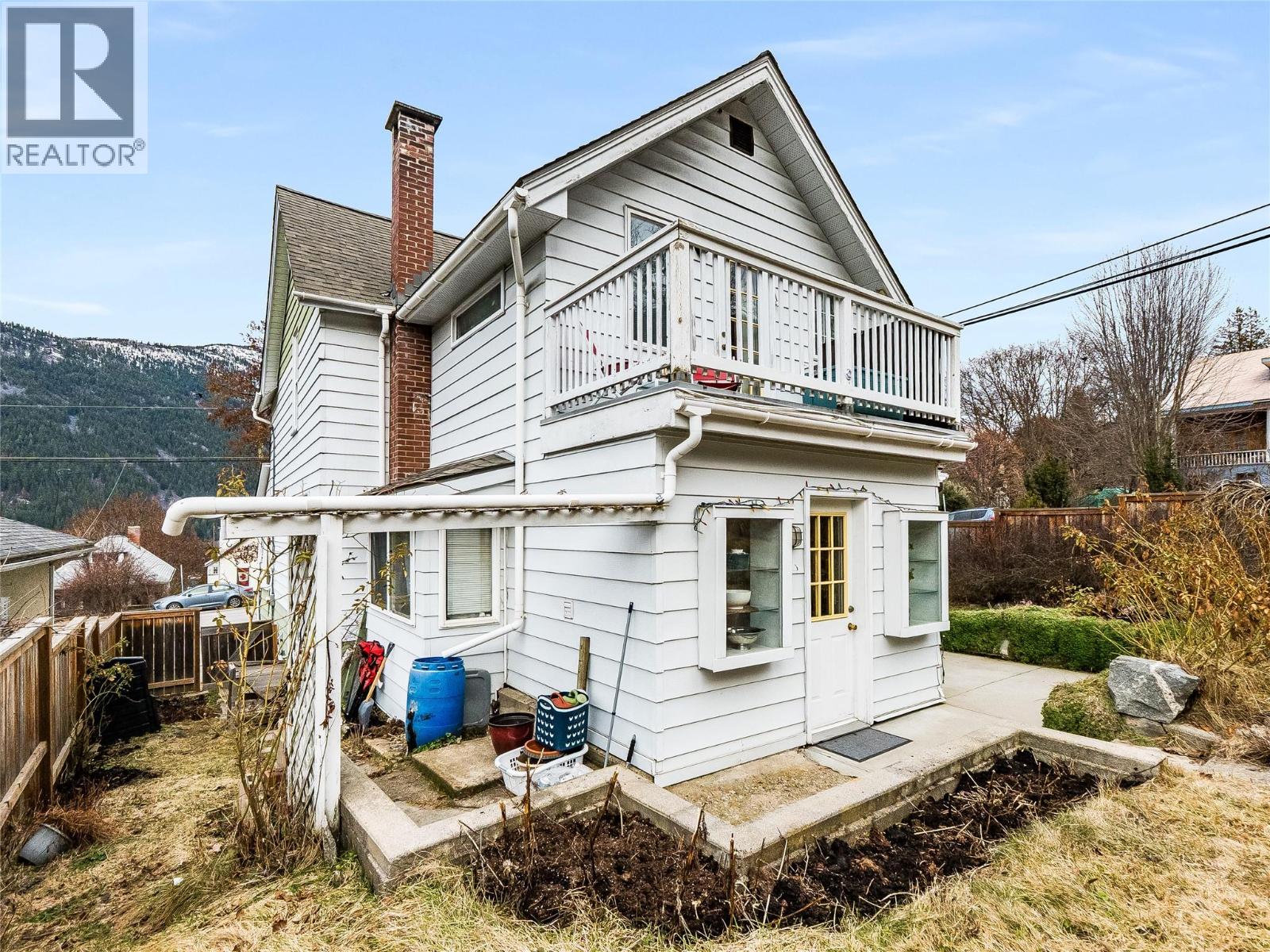 824 Carbonate Street, Nelson