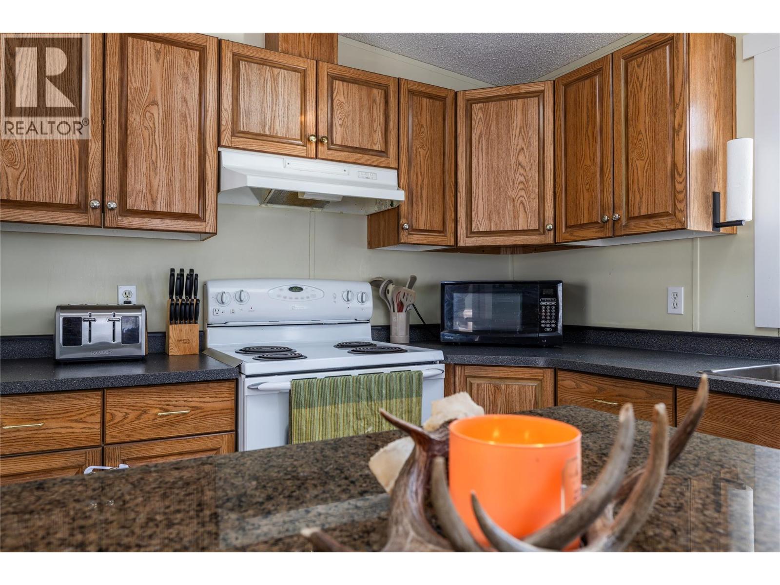 1555 HOWE Road Unit# 77, Kamloops