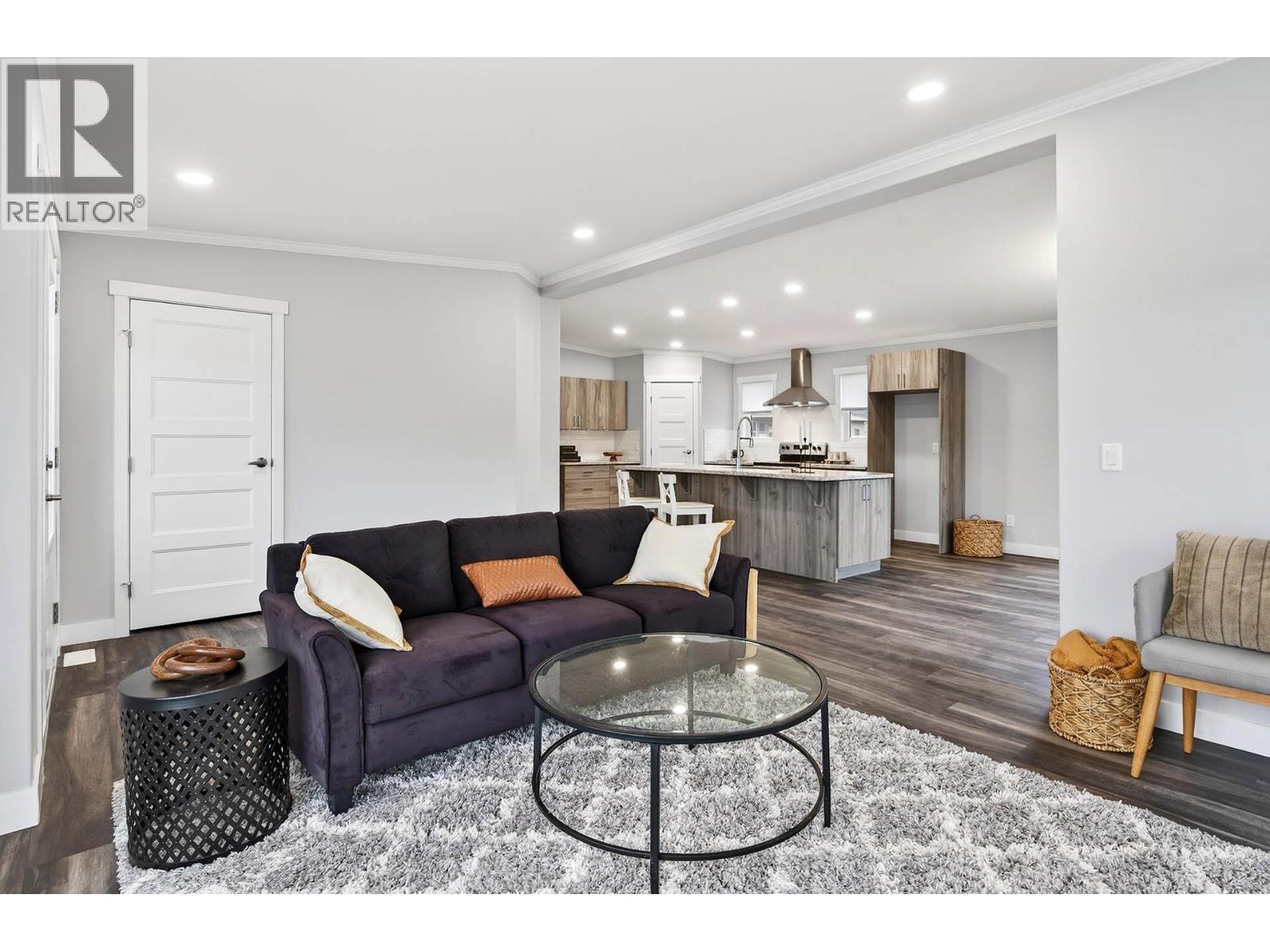 5005 RIVER Road Unit# 153, Pritchard