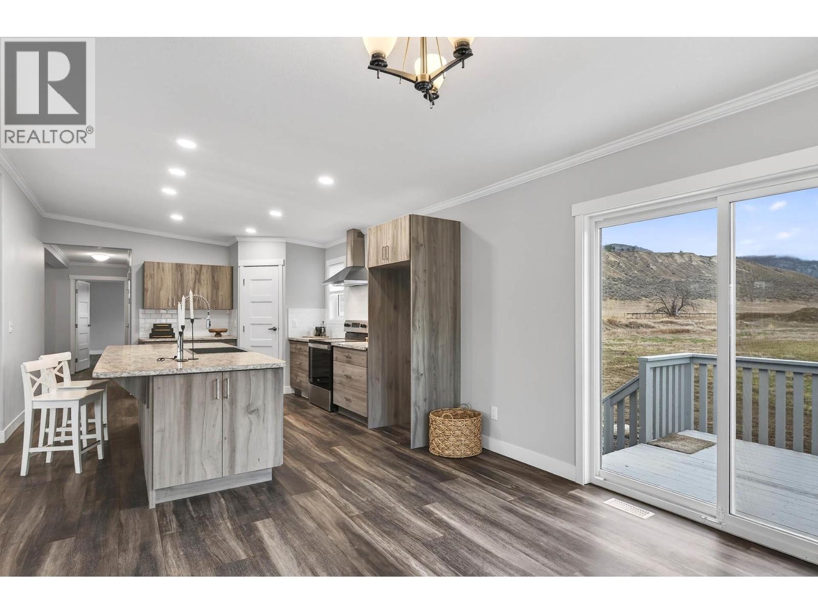 5005 RIVER Road Unit# 153, Pritchard