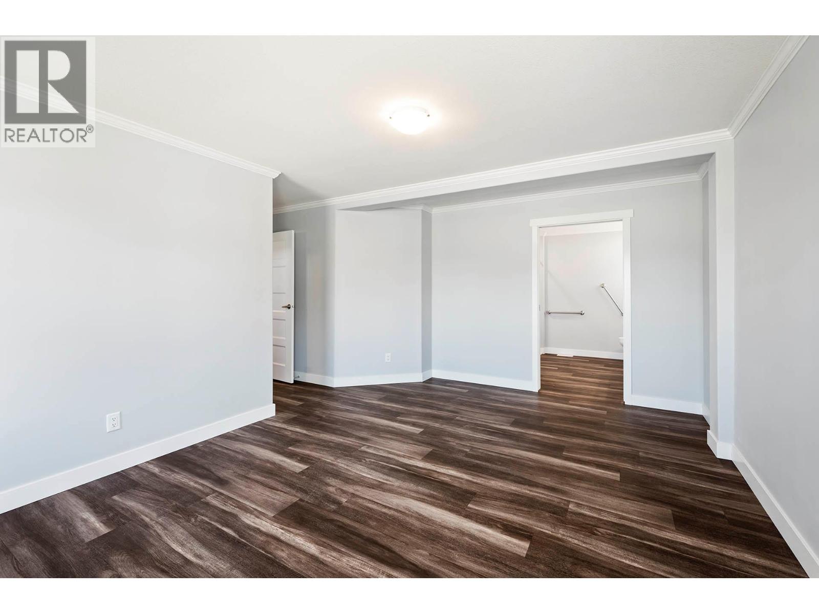 5005 RIVER Road Unit# 153, Pritchard