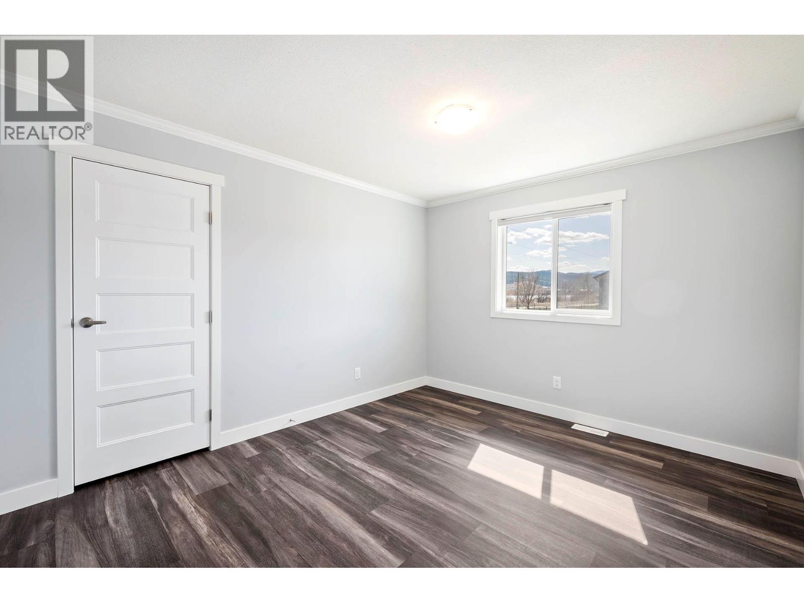 5005 RIVER Road Unit# 153, Pritchard