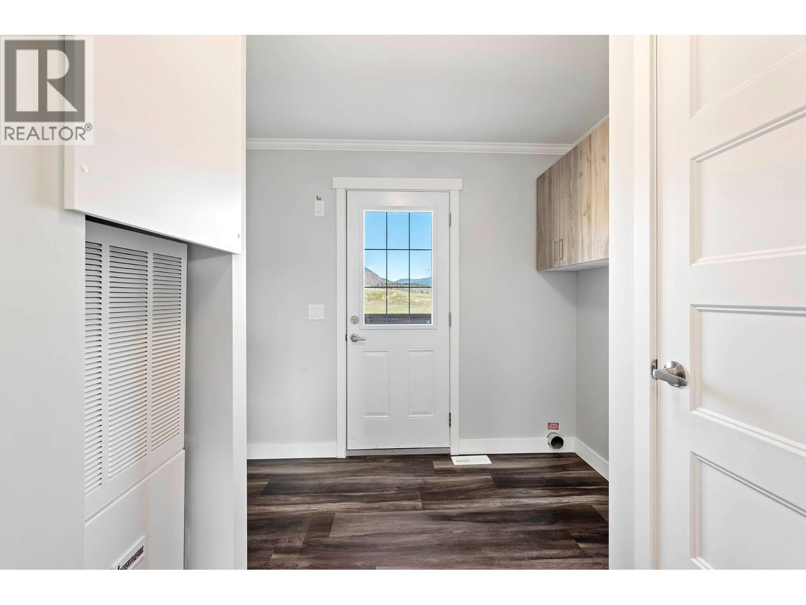 5005 RIVER Road Unit# 153, Pritchard