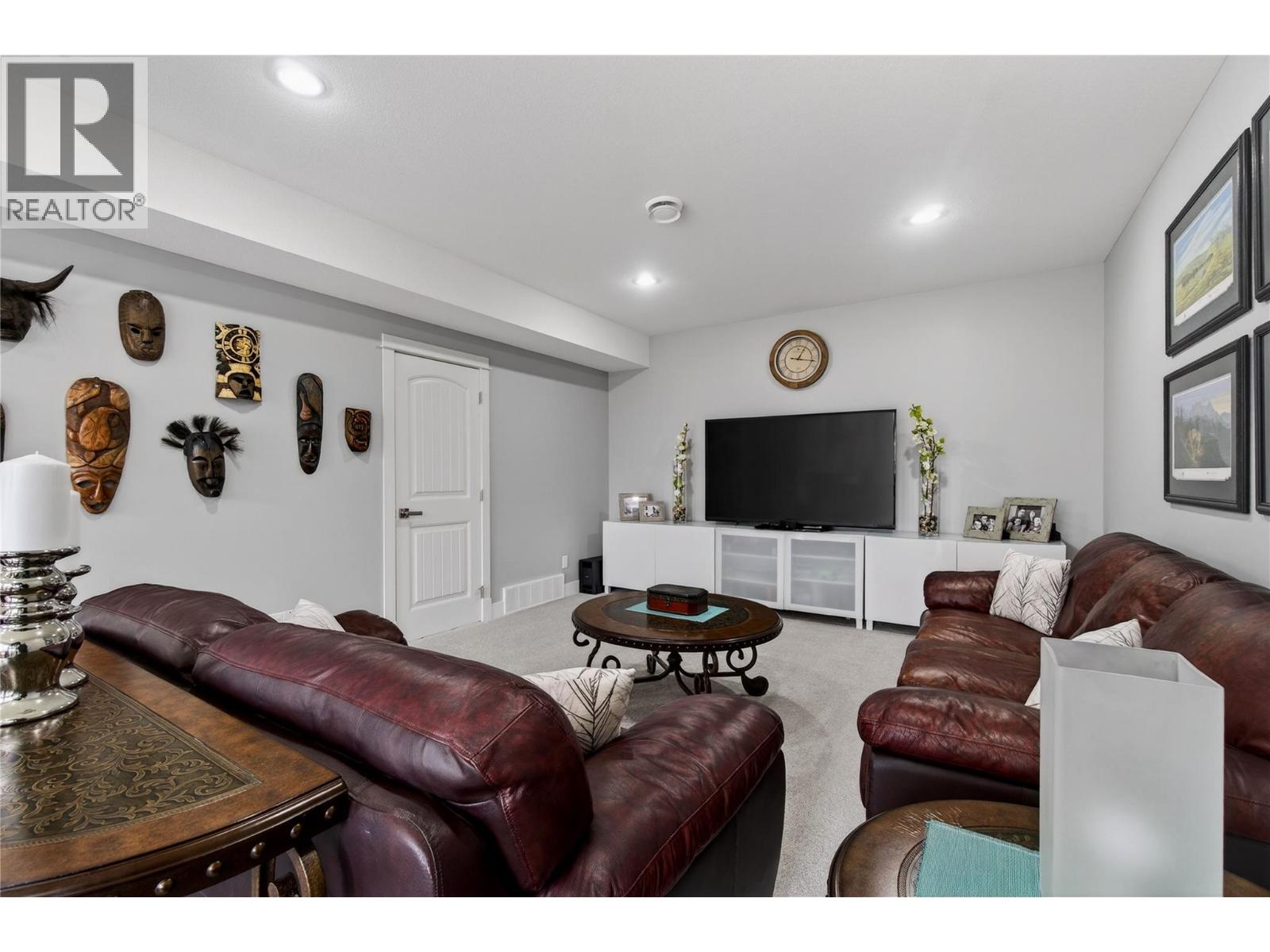 13145 Shoreline Drive, Lake Country