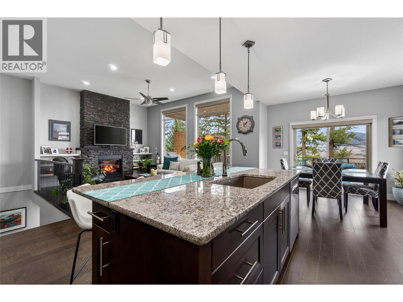 13145 Shoreline Drive, Lake Country