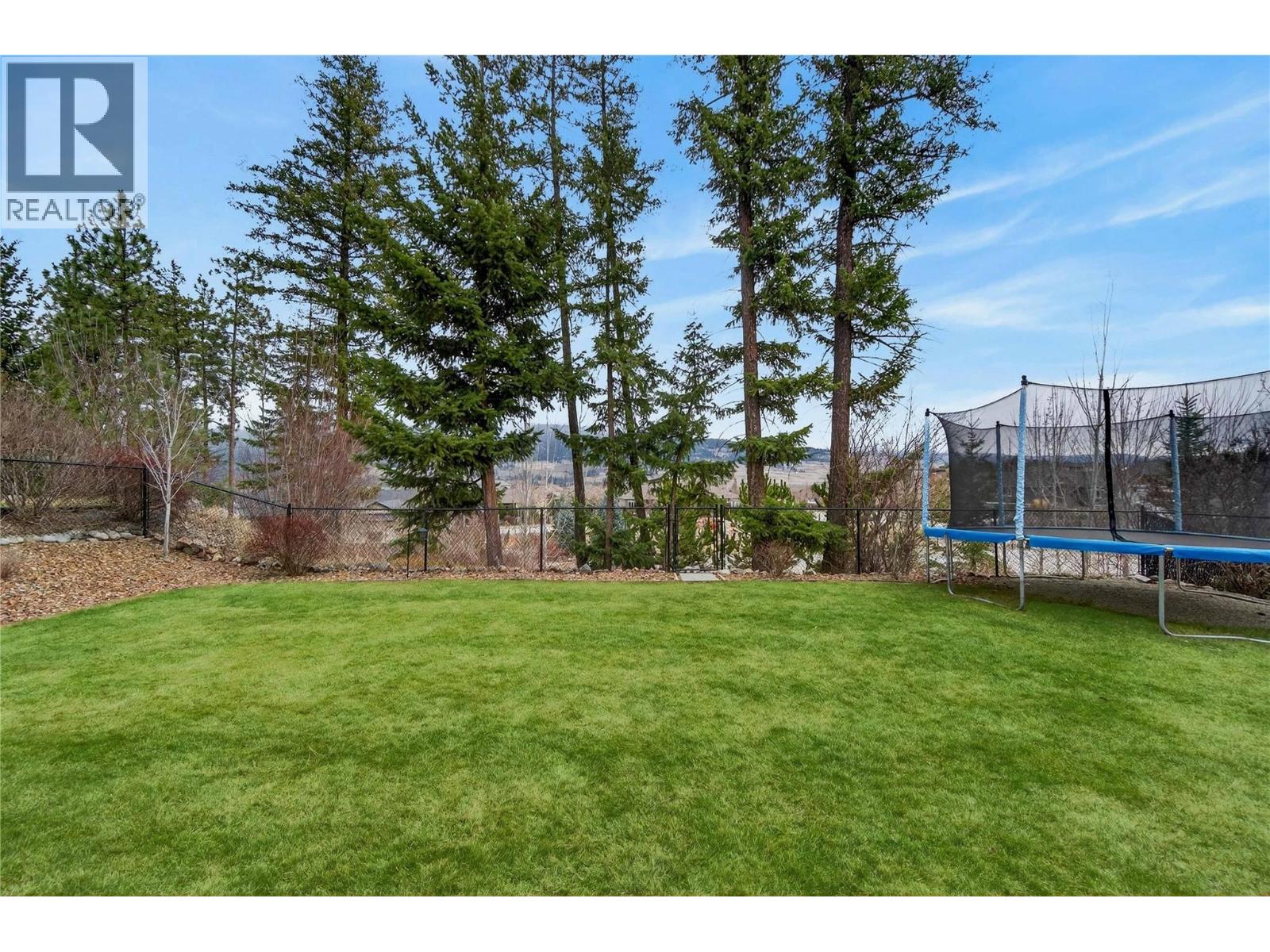 13145 Shoreline Drive, Lake Country