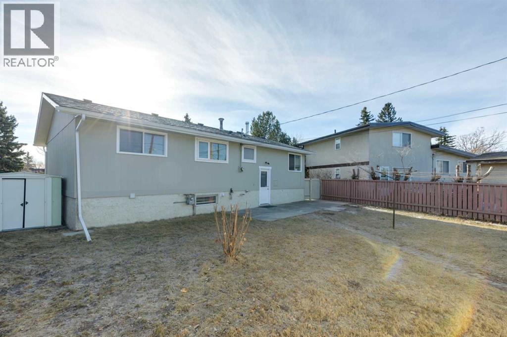 Single Family House Bungalow for Sale in  Huntcroft Road NE Huntington Hills Calgary 