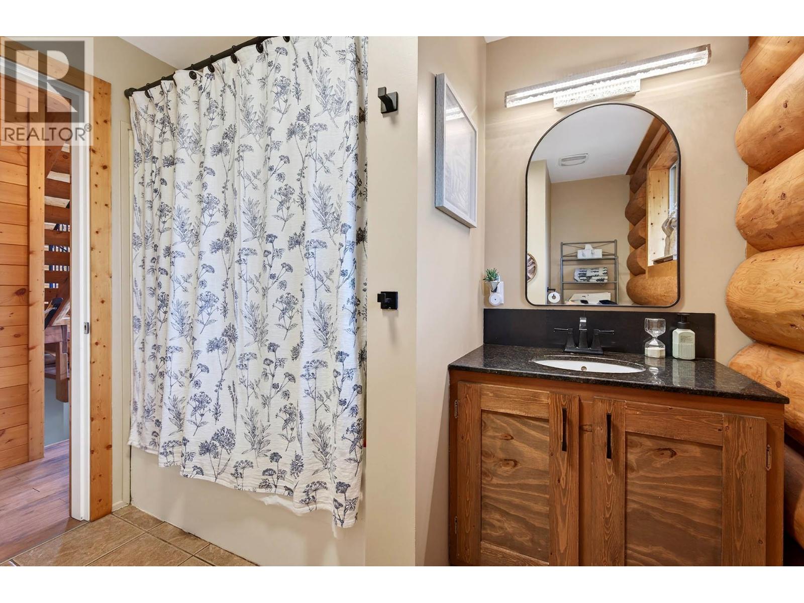 524 DEER Drive, Kamloops