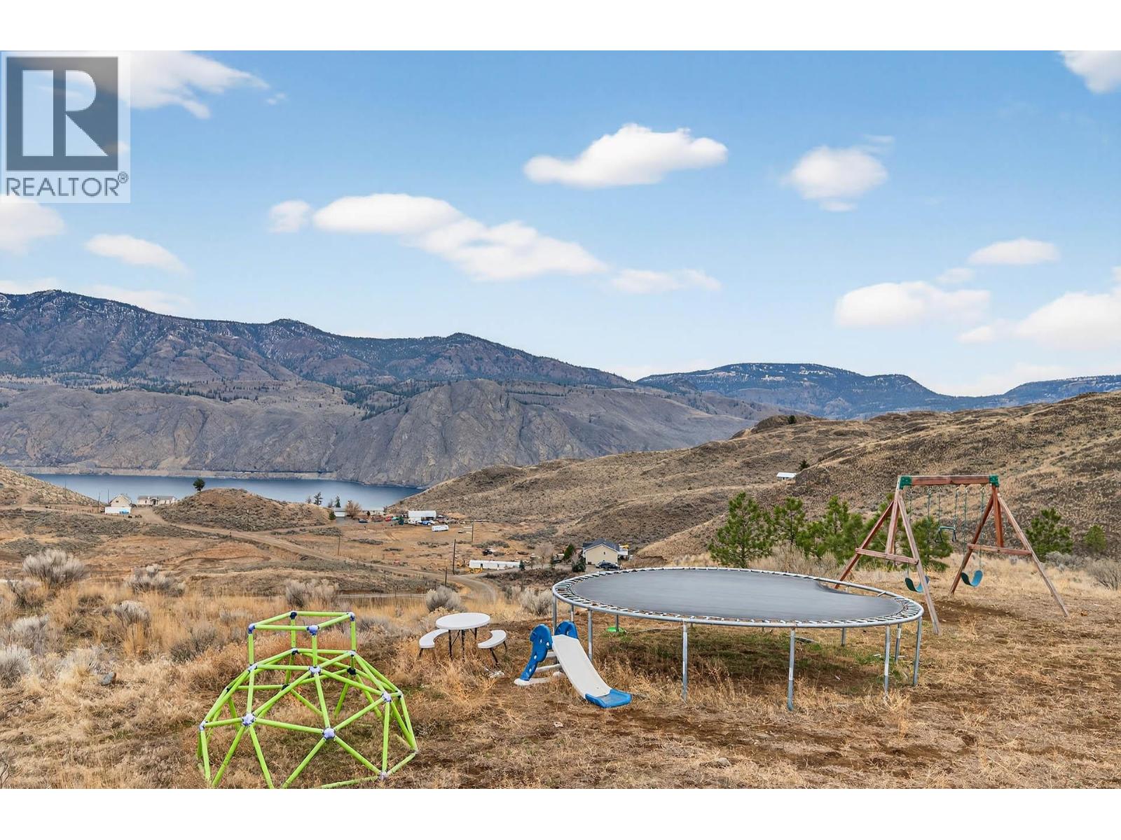 524 DEER Drive, Kamloops