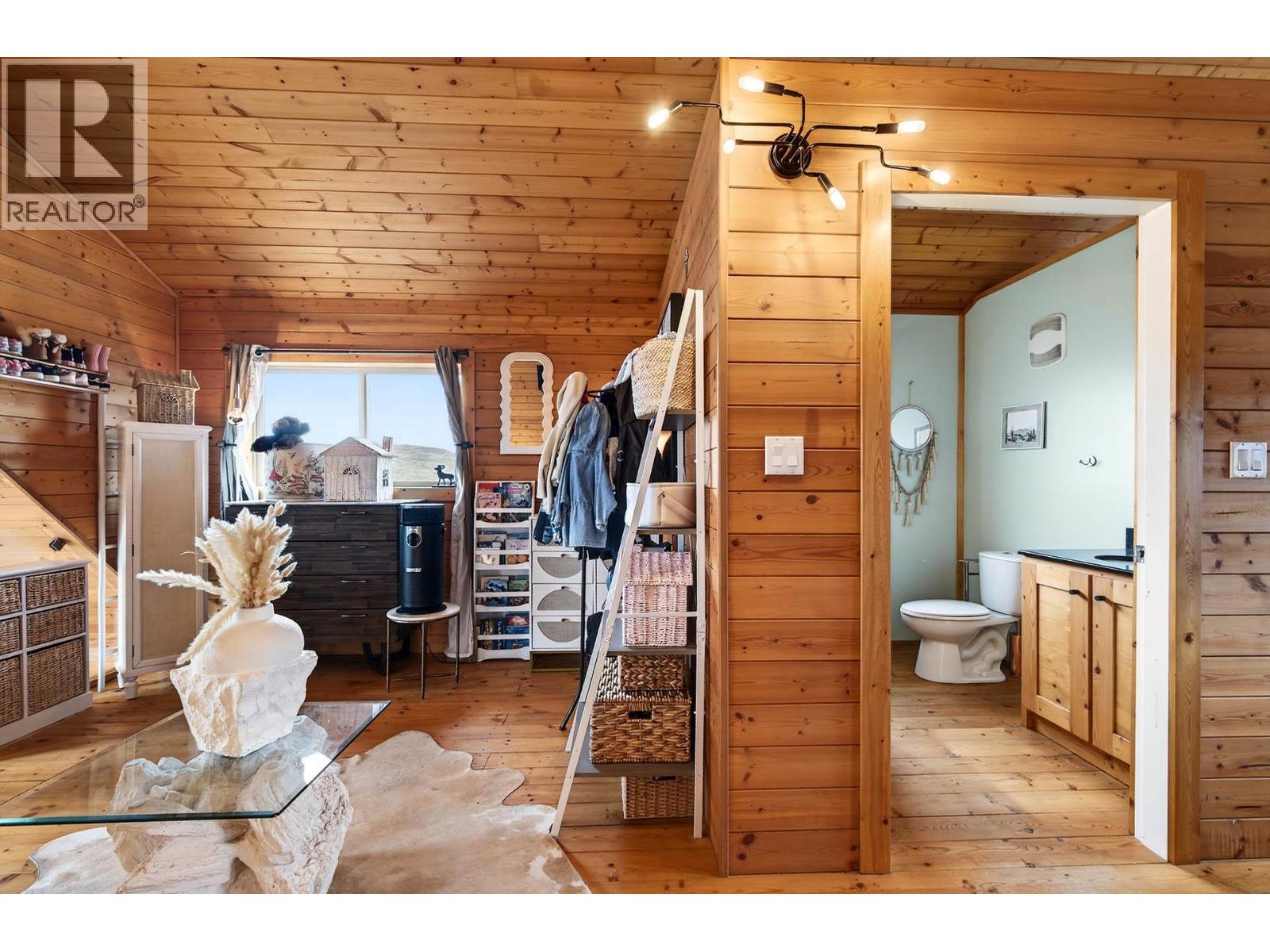 524 DEER Drive, Kamloops