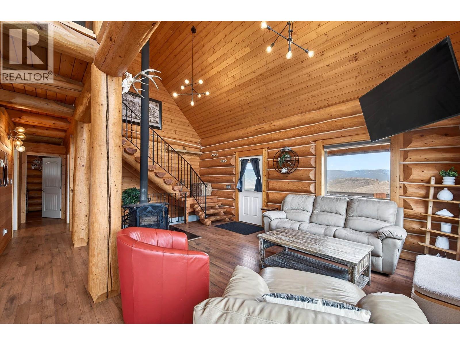 524 DEER Drive, Kamloops