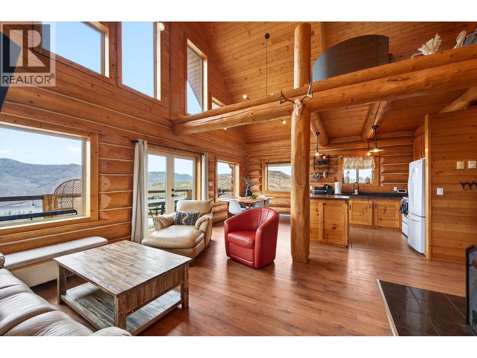 524 DEER Drive, Kamloops