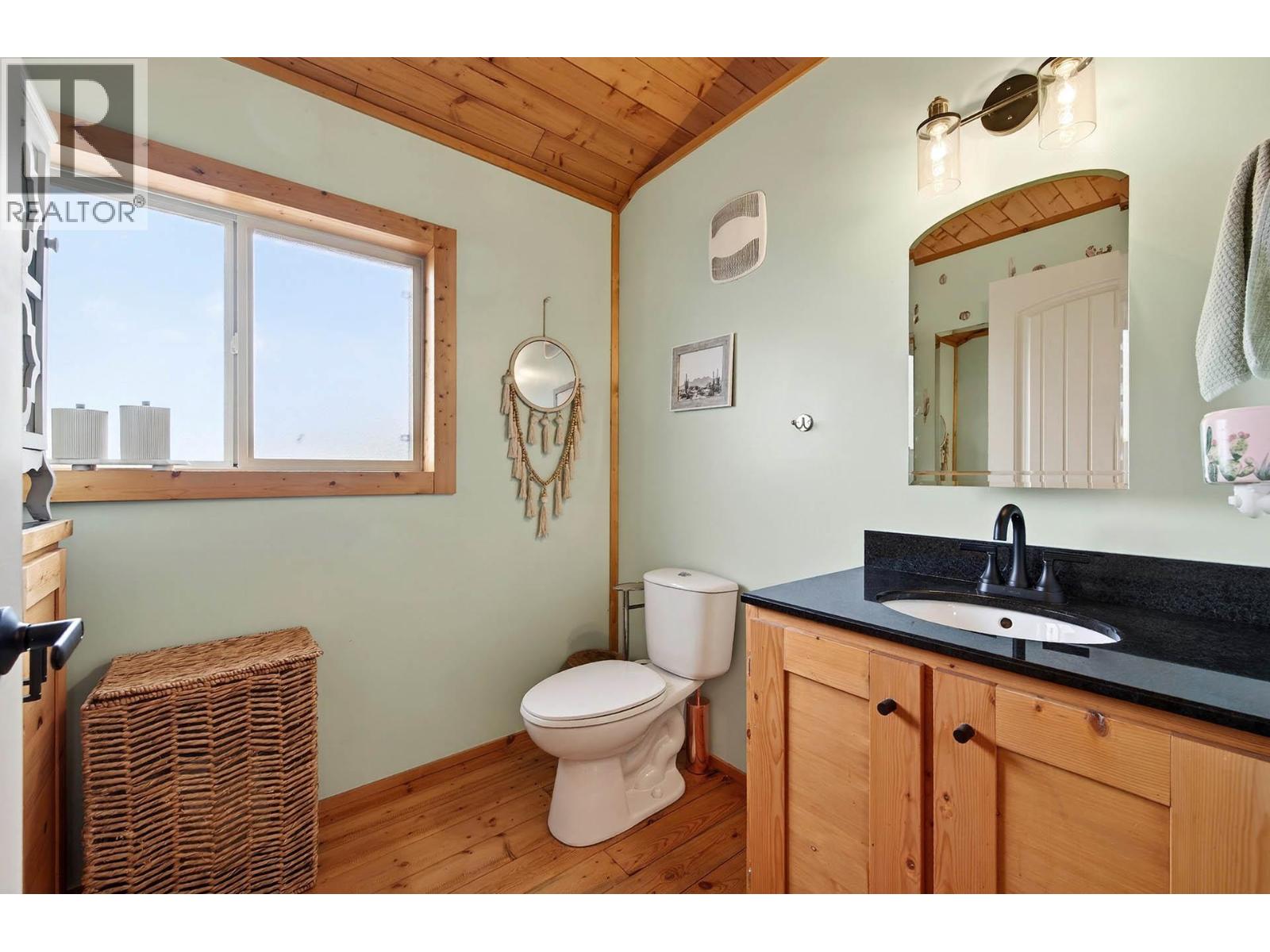 524 DEER Drive, Kamloops