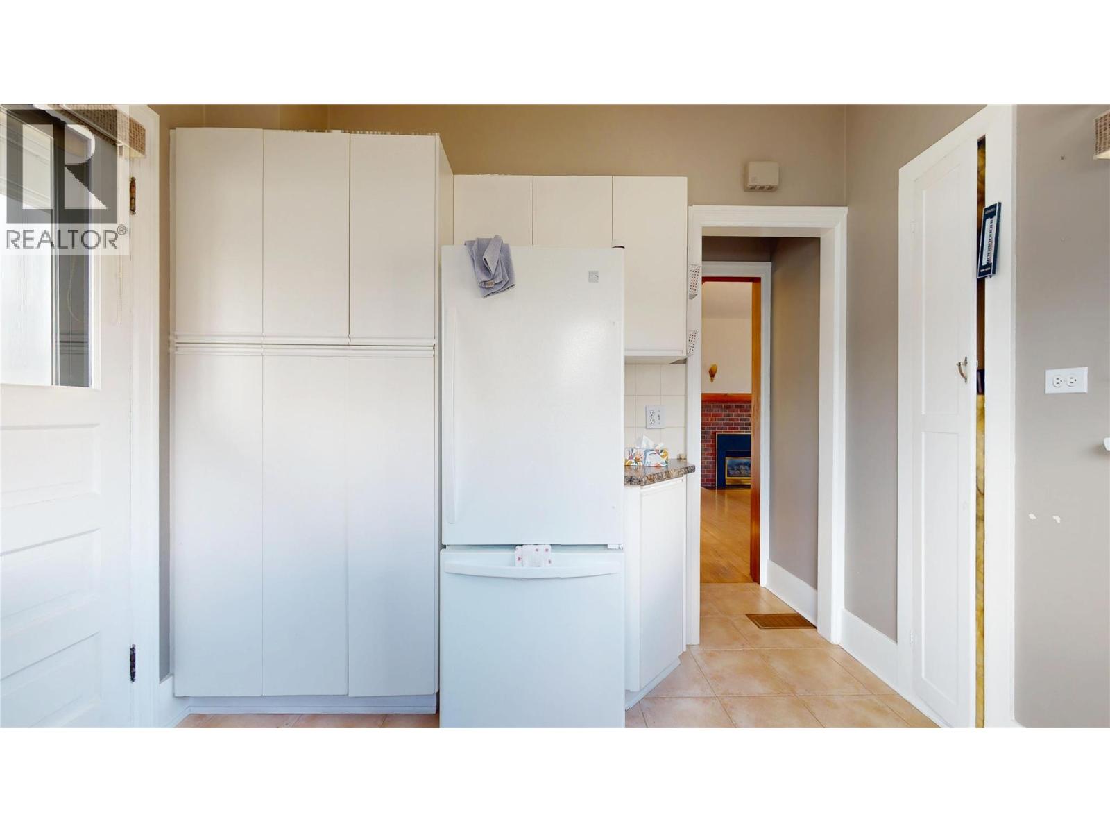 331 10th Avenue S, Cranbrook