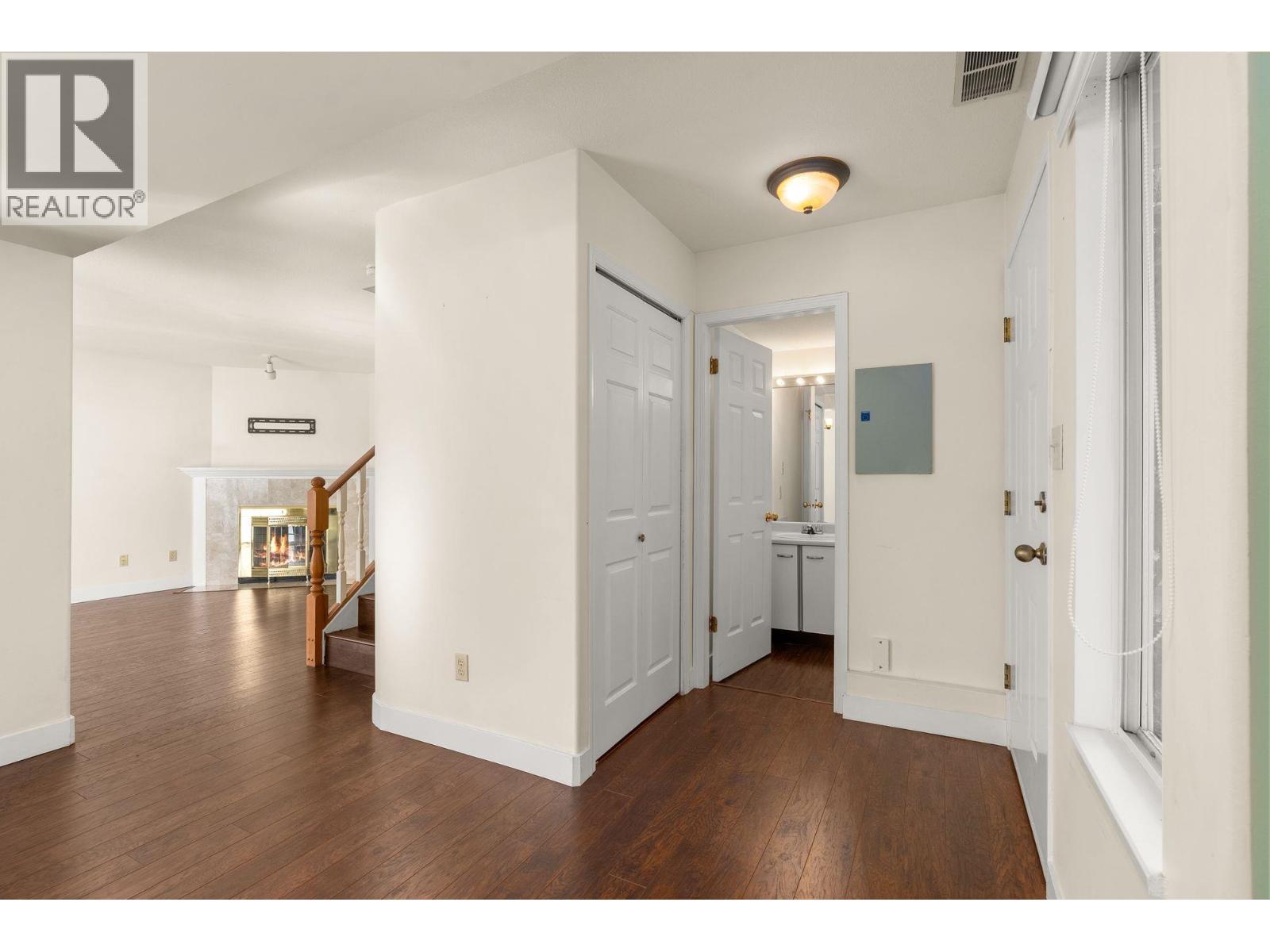 #5-4890 48 Avenue, Ladner