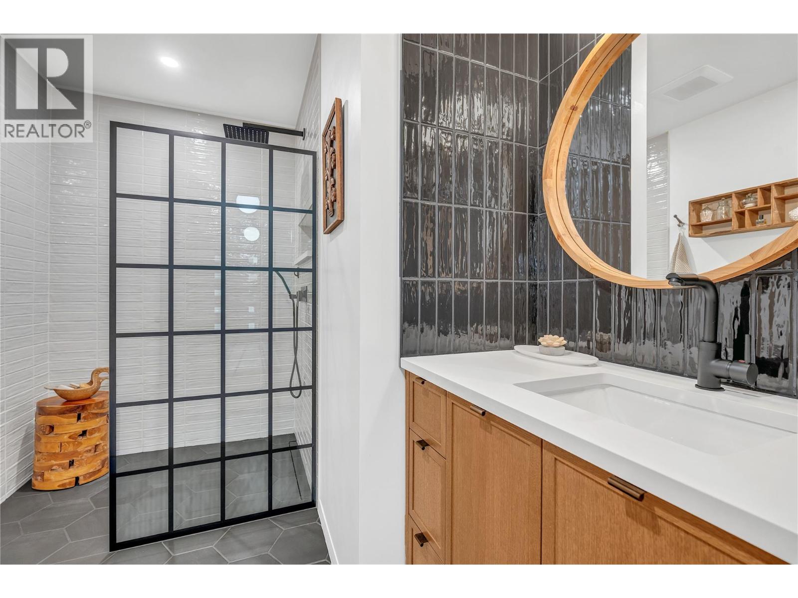 5100 Wilson Road, Summerland